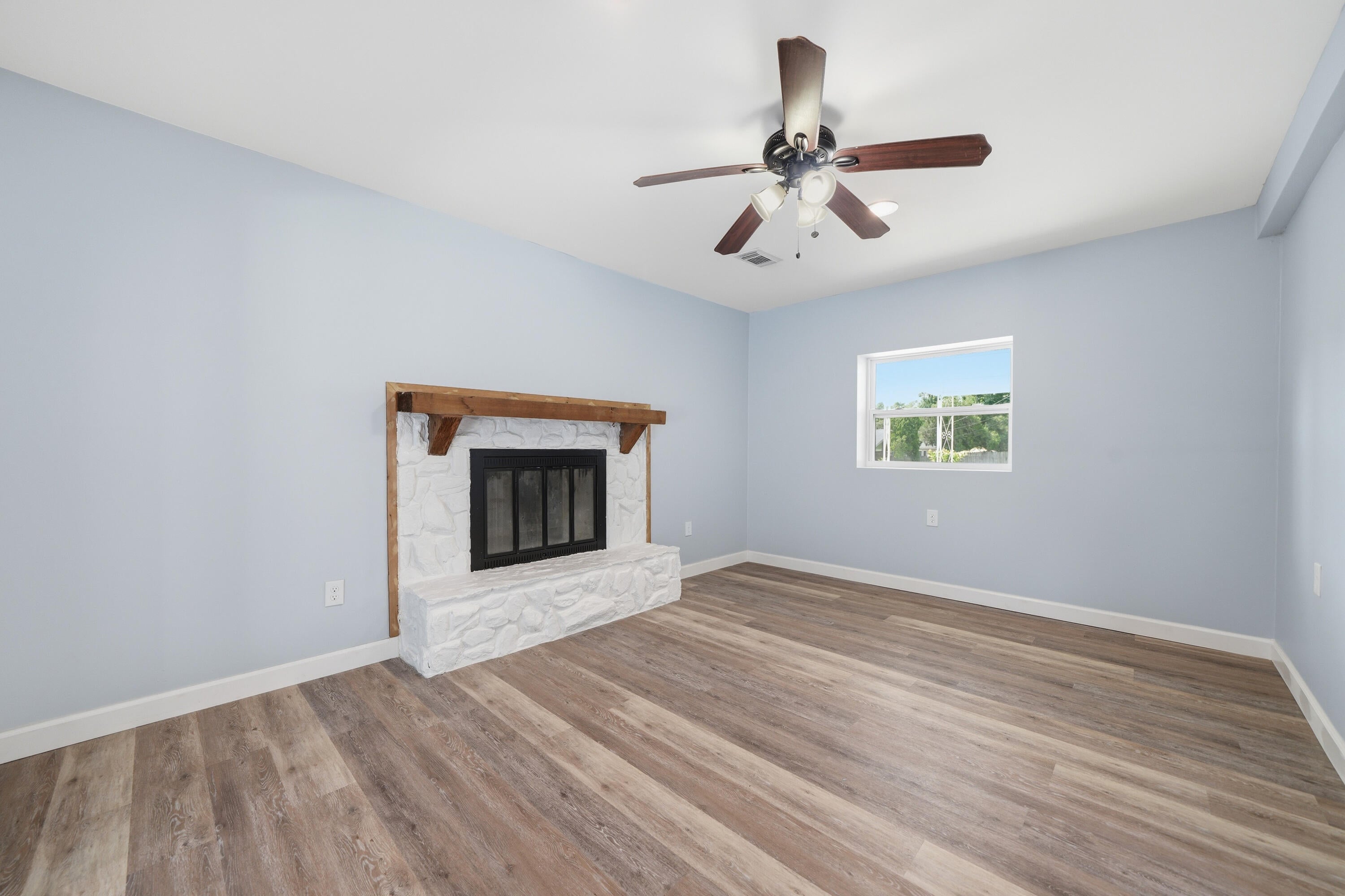 HIGHLAND PARKS - Residential