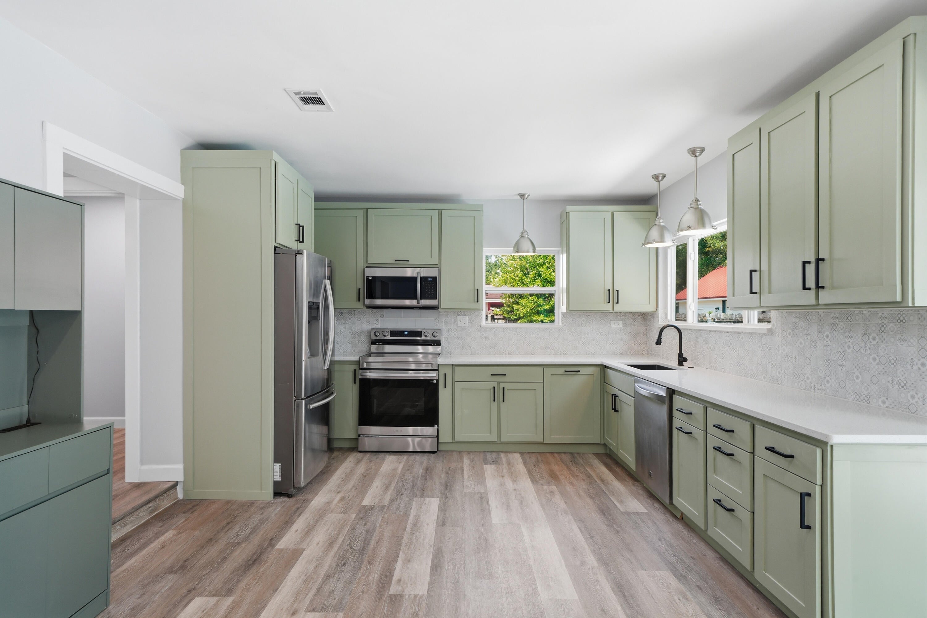 HIGHLAND PARKS - Residential