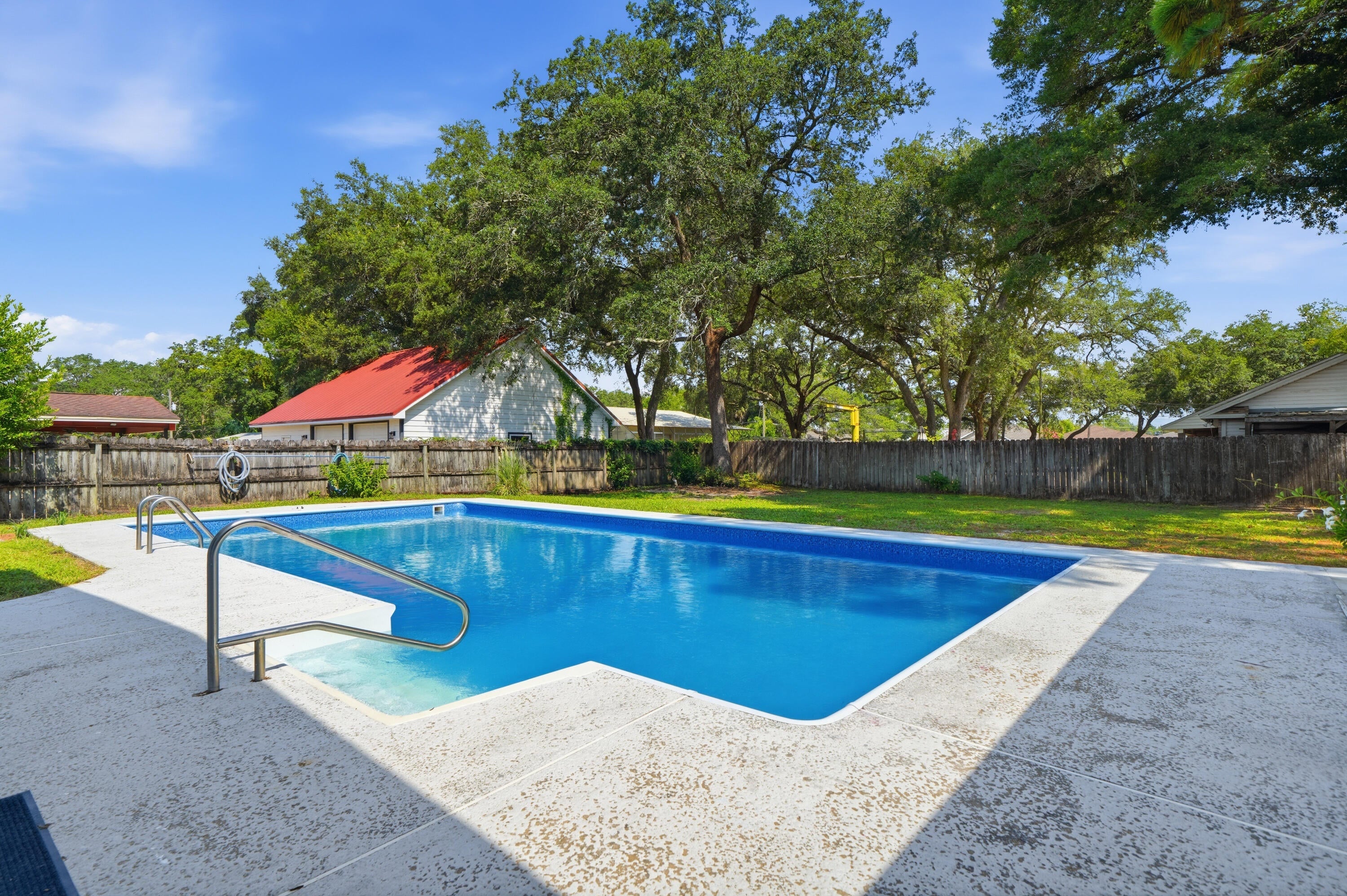 HIGHLAND PARKS - Residential