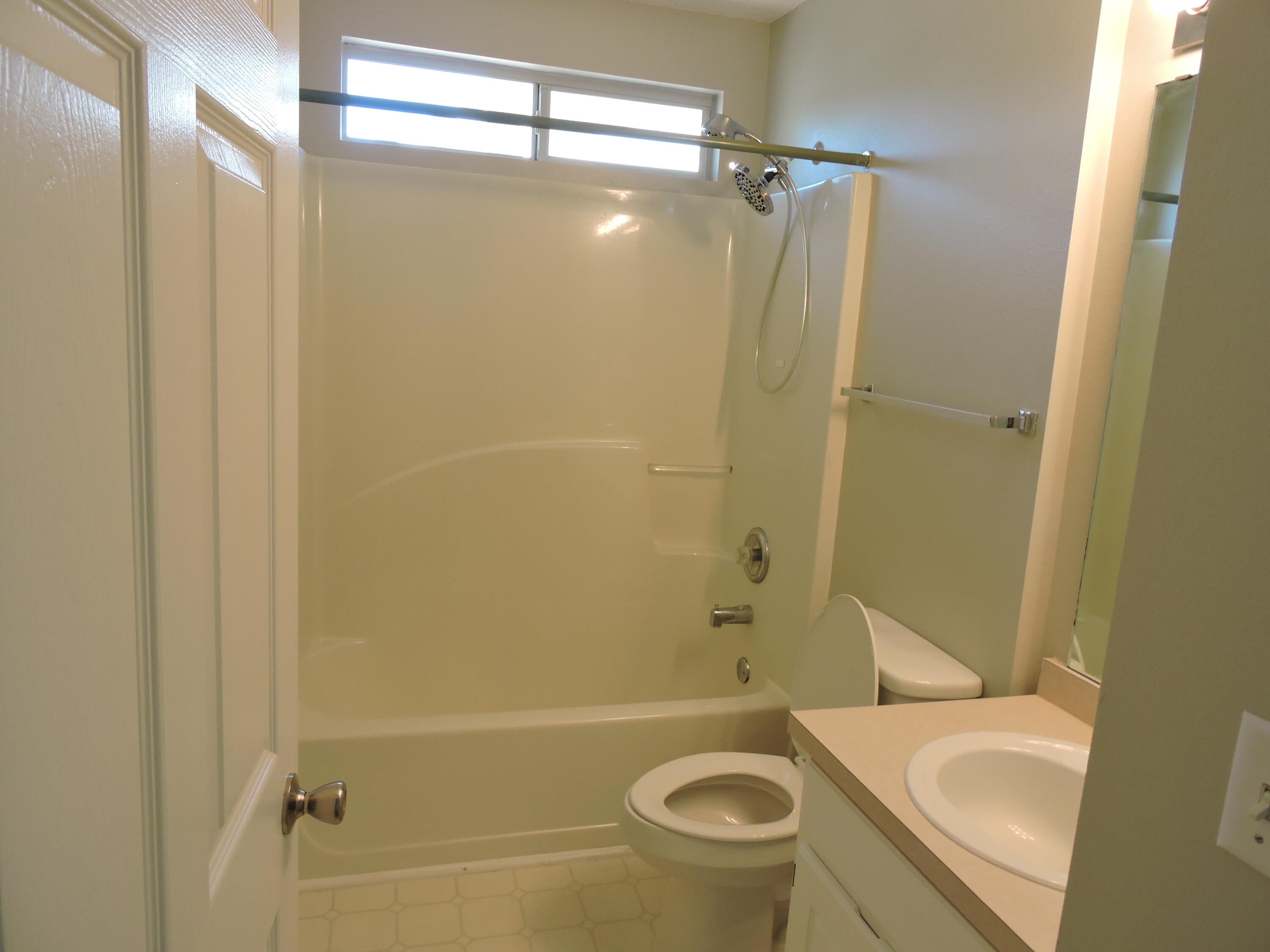 SUGAR CREEK S/D - Residential Lease