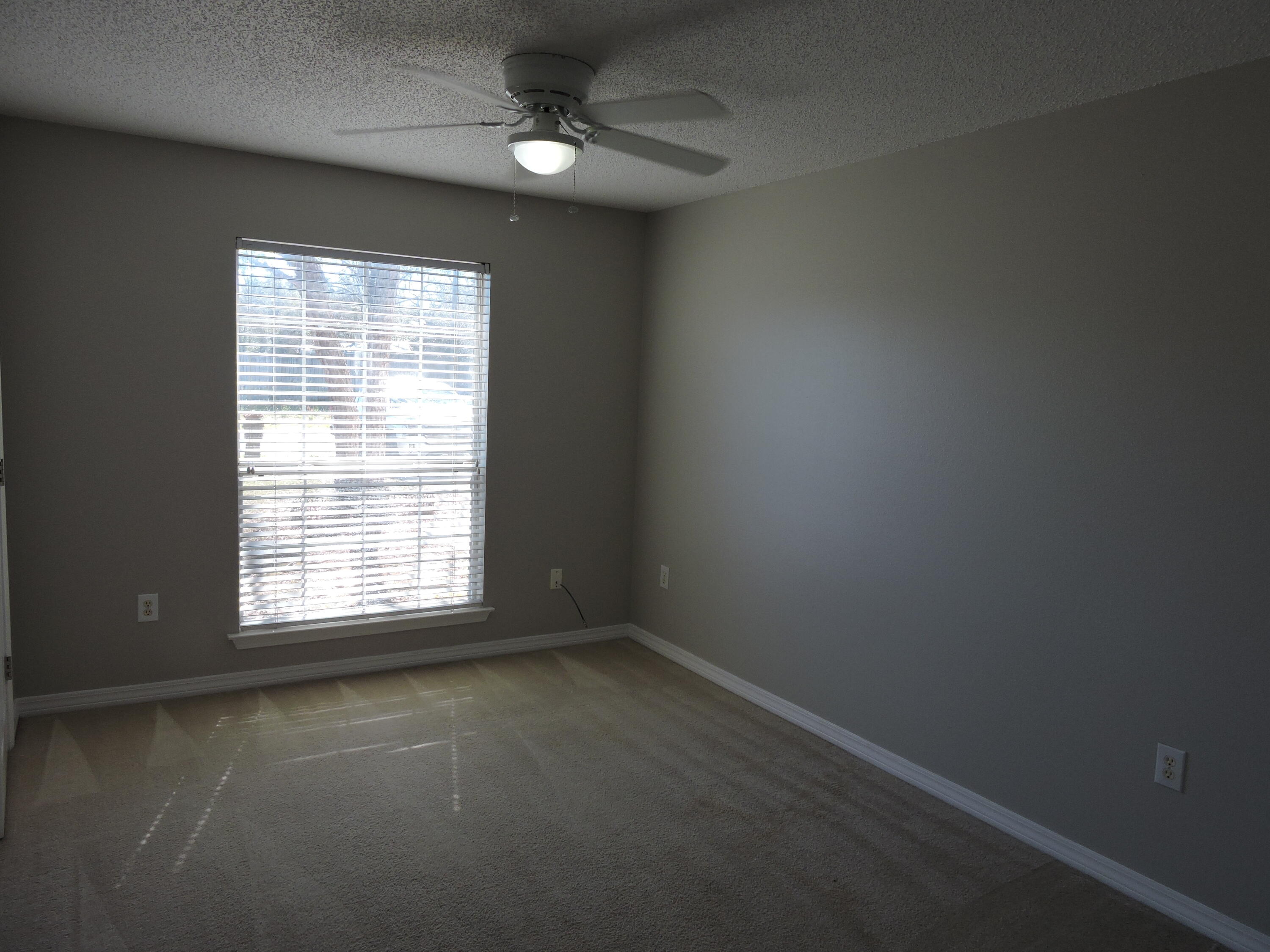 SUGAR CREEK S/D - Residential Lease