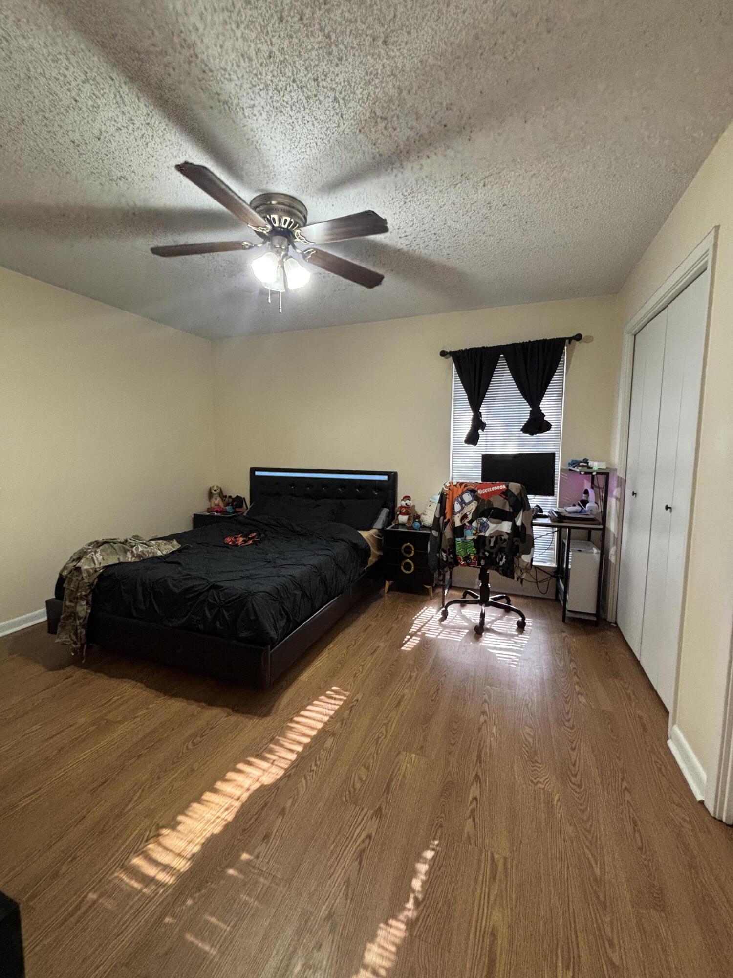 PORT DIXIE PATIO HOMES LOT 16 BLK B - Residential Lease