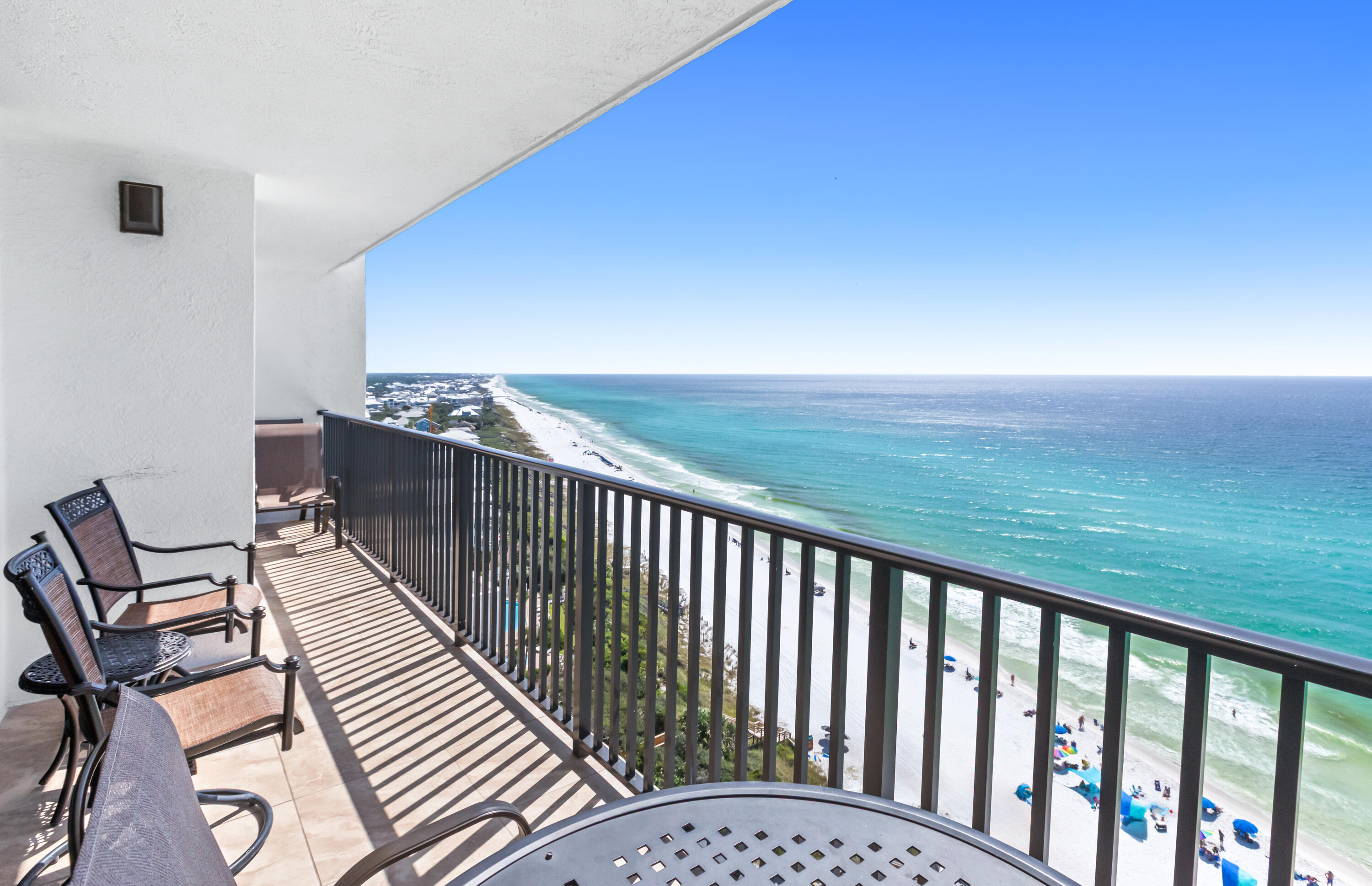 ONE SEAGROVE PLACE CONDOMINIUM - Residential