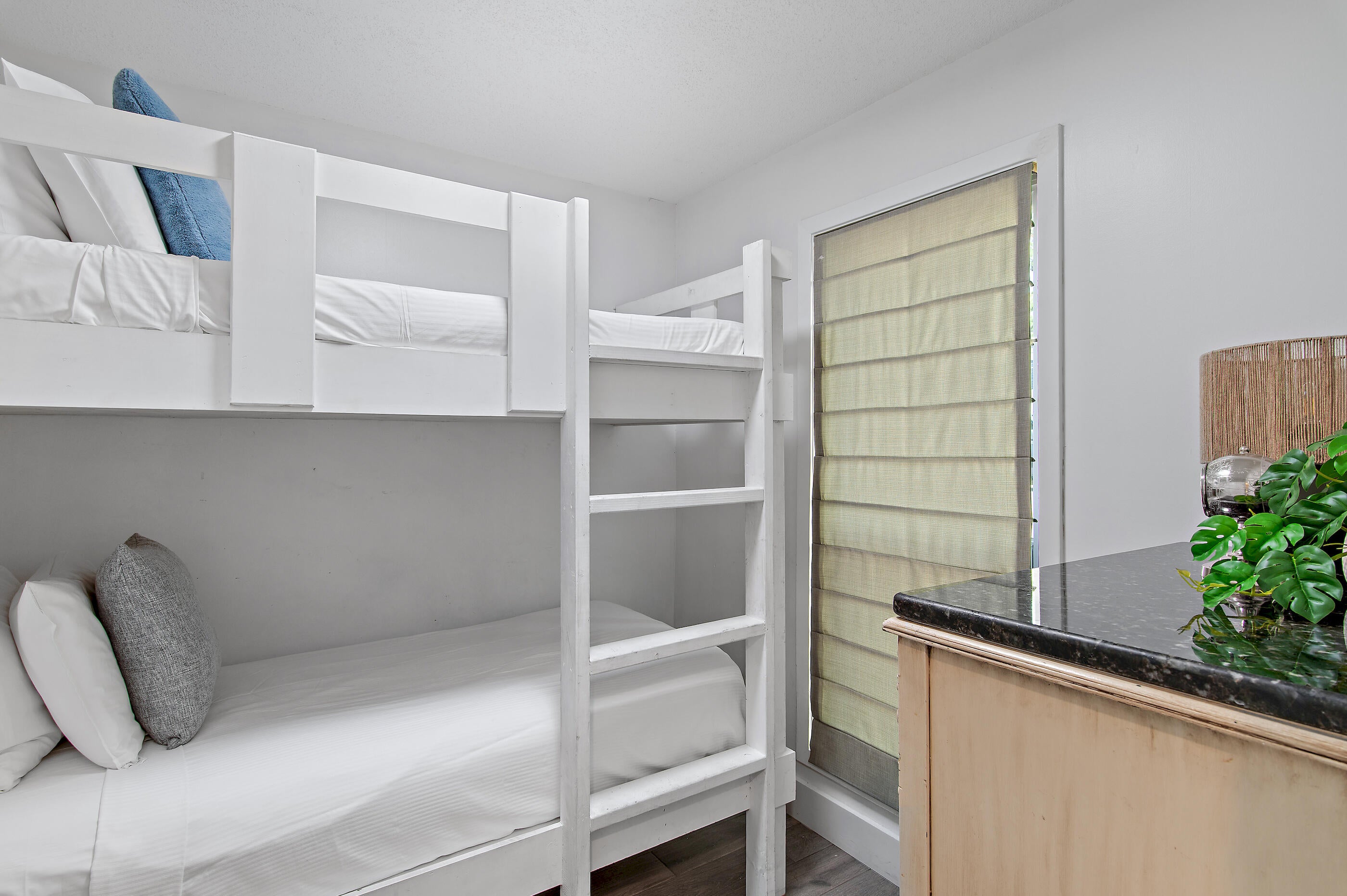 SANDPIPER VILLAGE CONDO - Residential