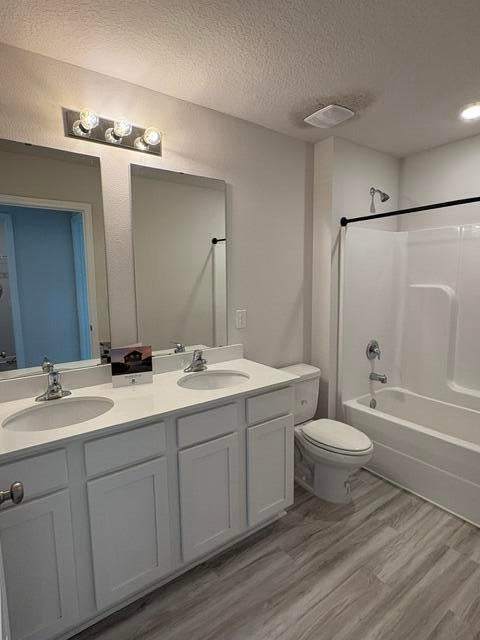 Silver Lake Village - Residential Lease