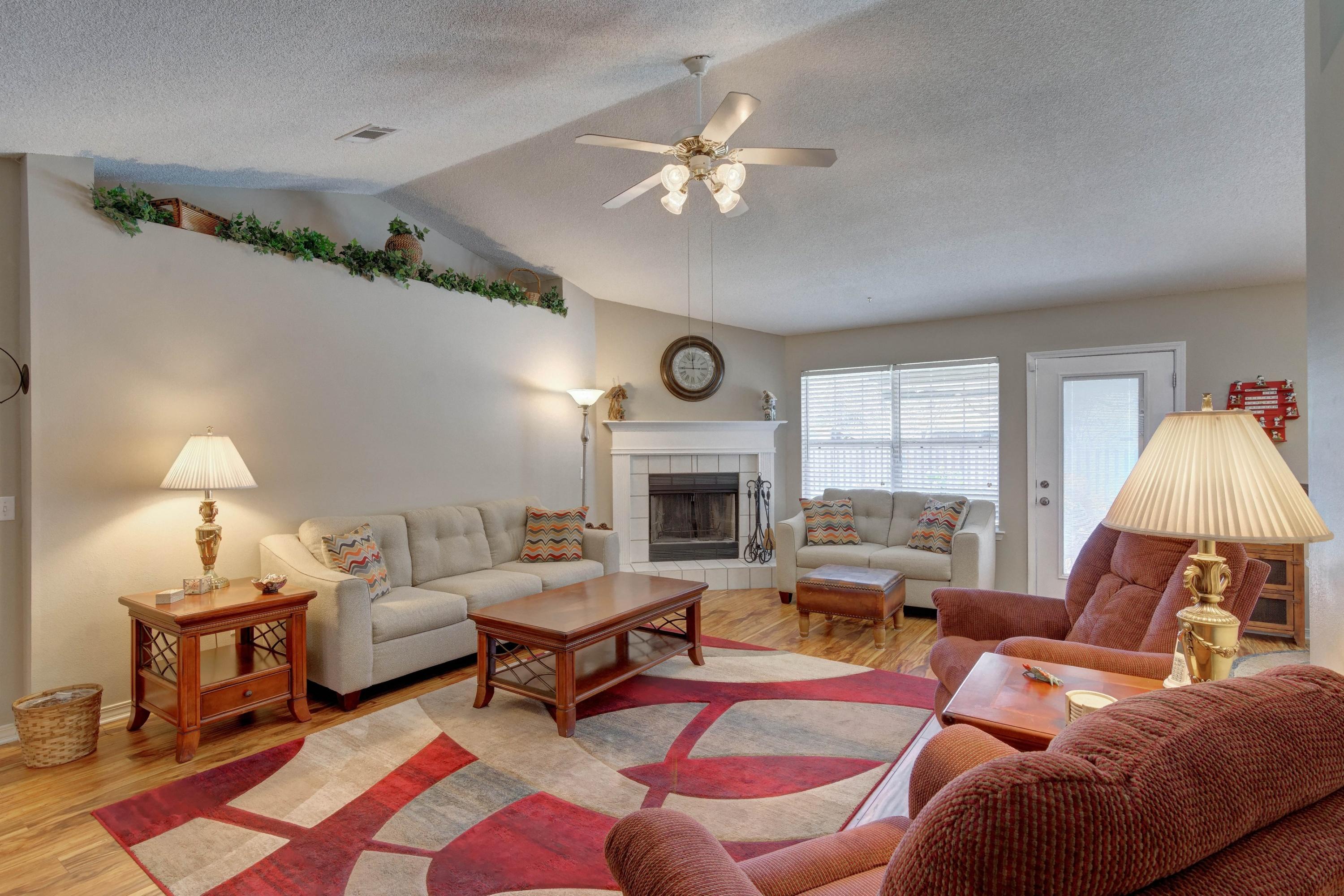 MARION MANOR - Residential
