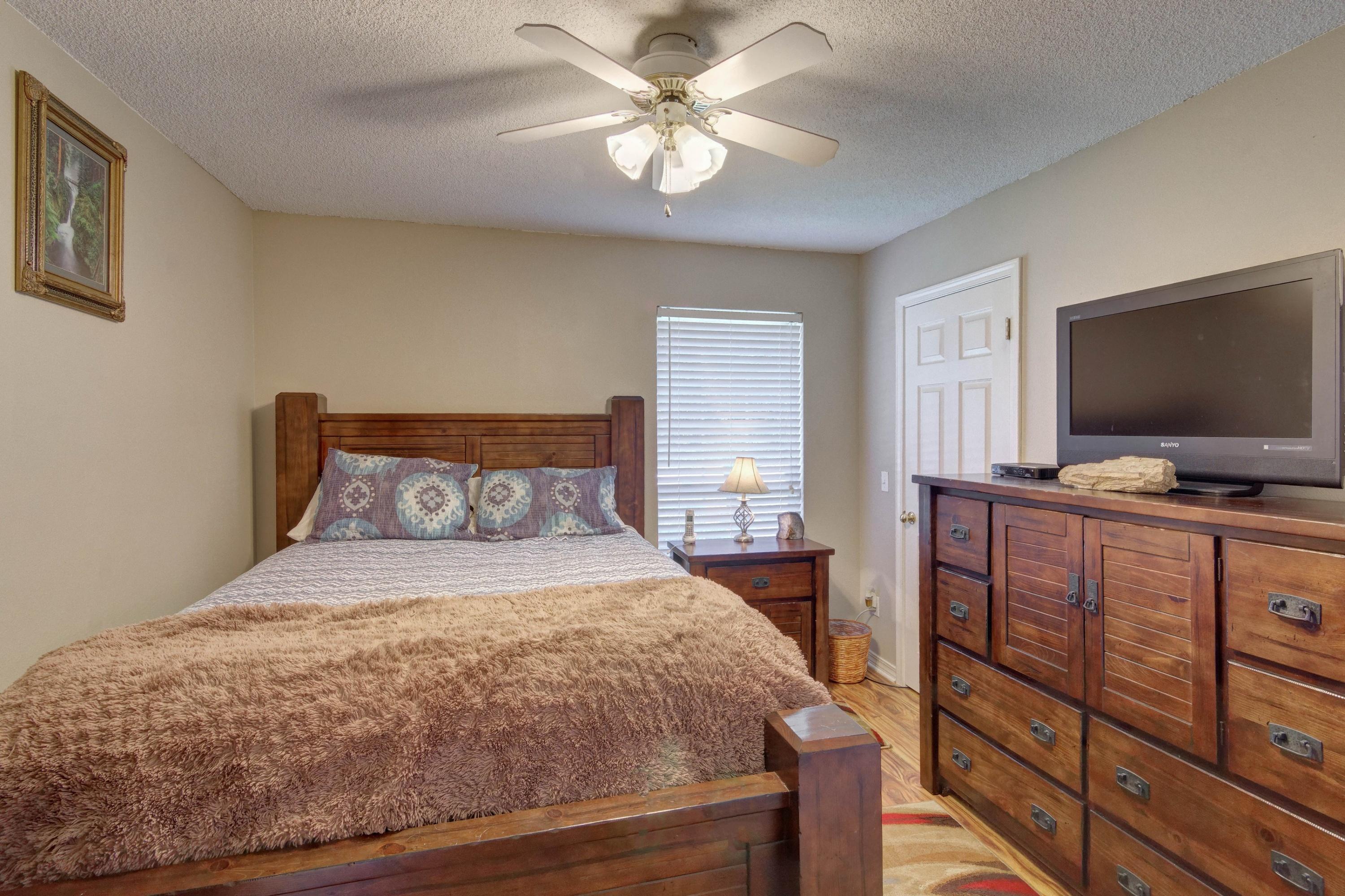 MARION MANOR - Residential
