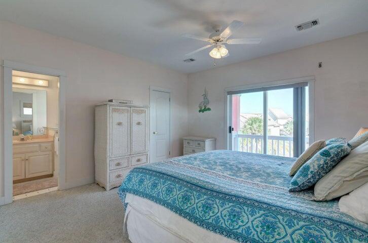 VILLAGE AT NAVARRE - Residential Lease