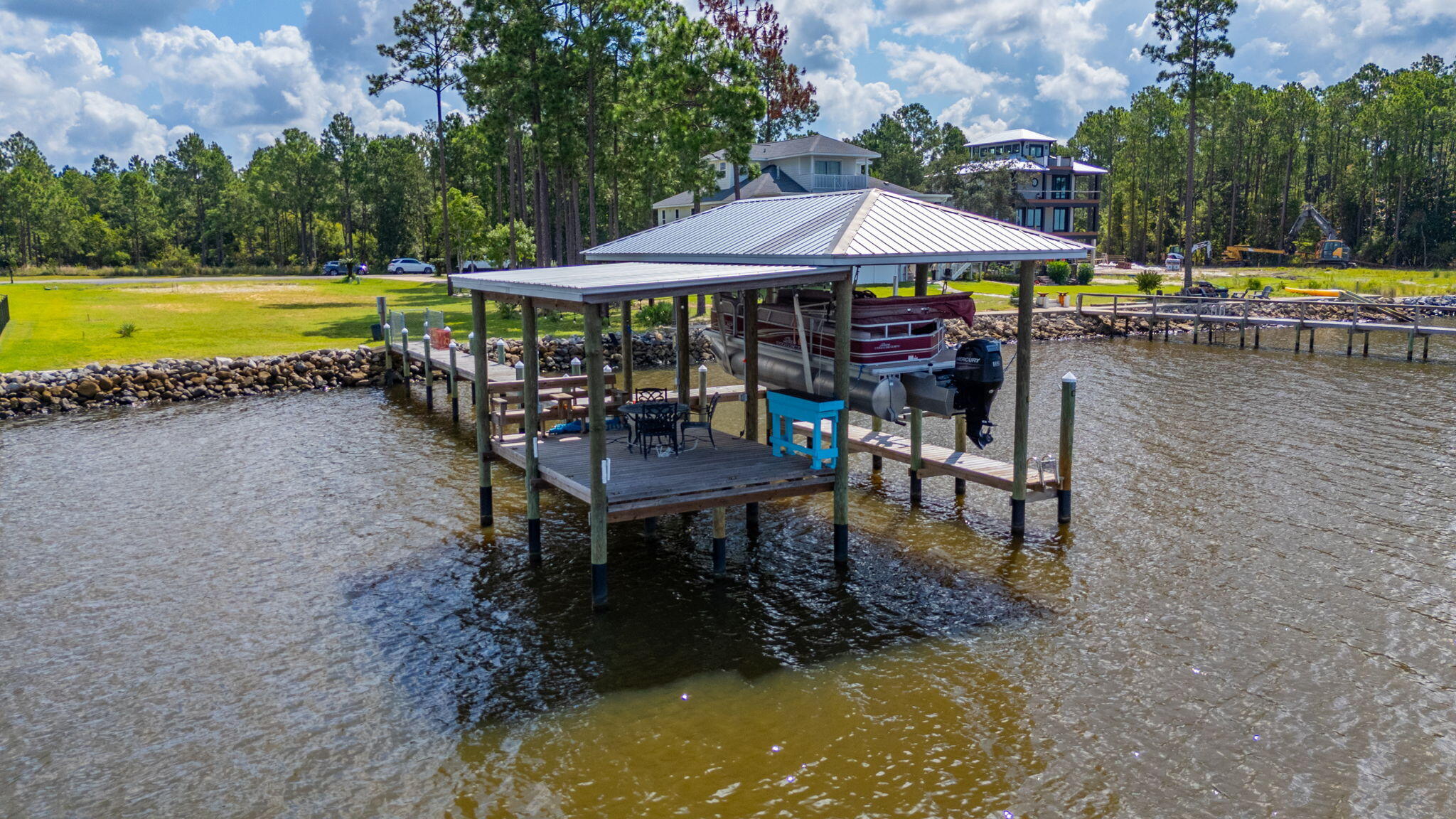 BAY HARBOUR - Land