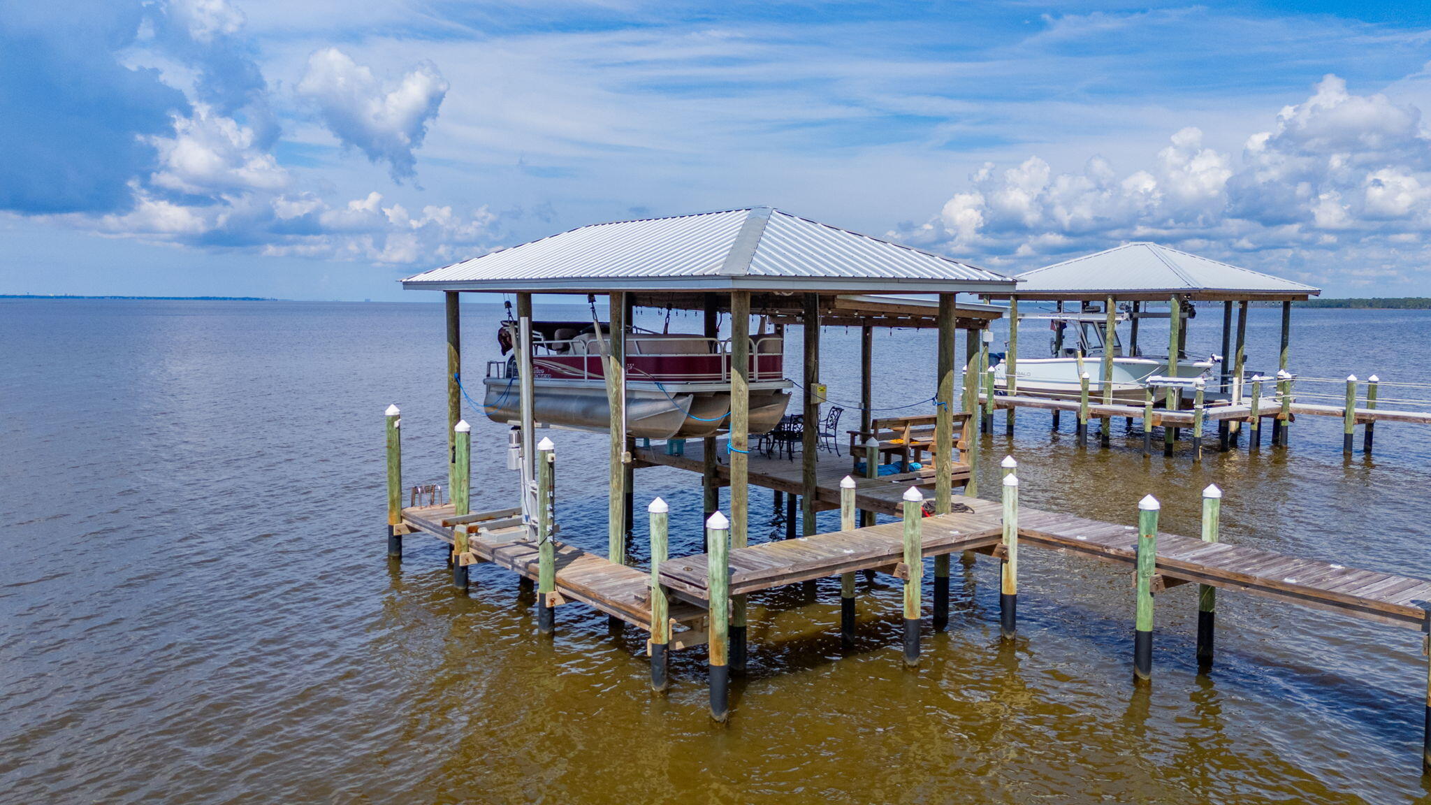 BAY HARBOUR - Land