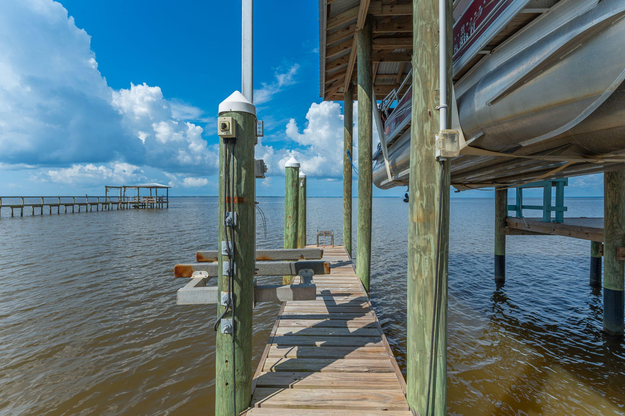 BAY HARBOUR - Land