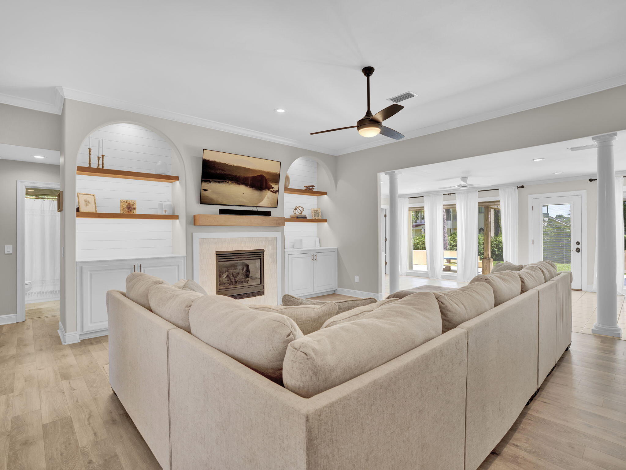 HOLLEY BY THE SEA - Residential