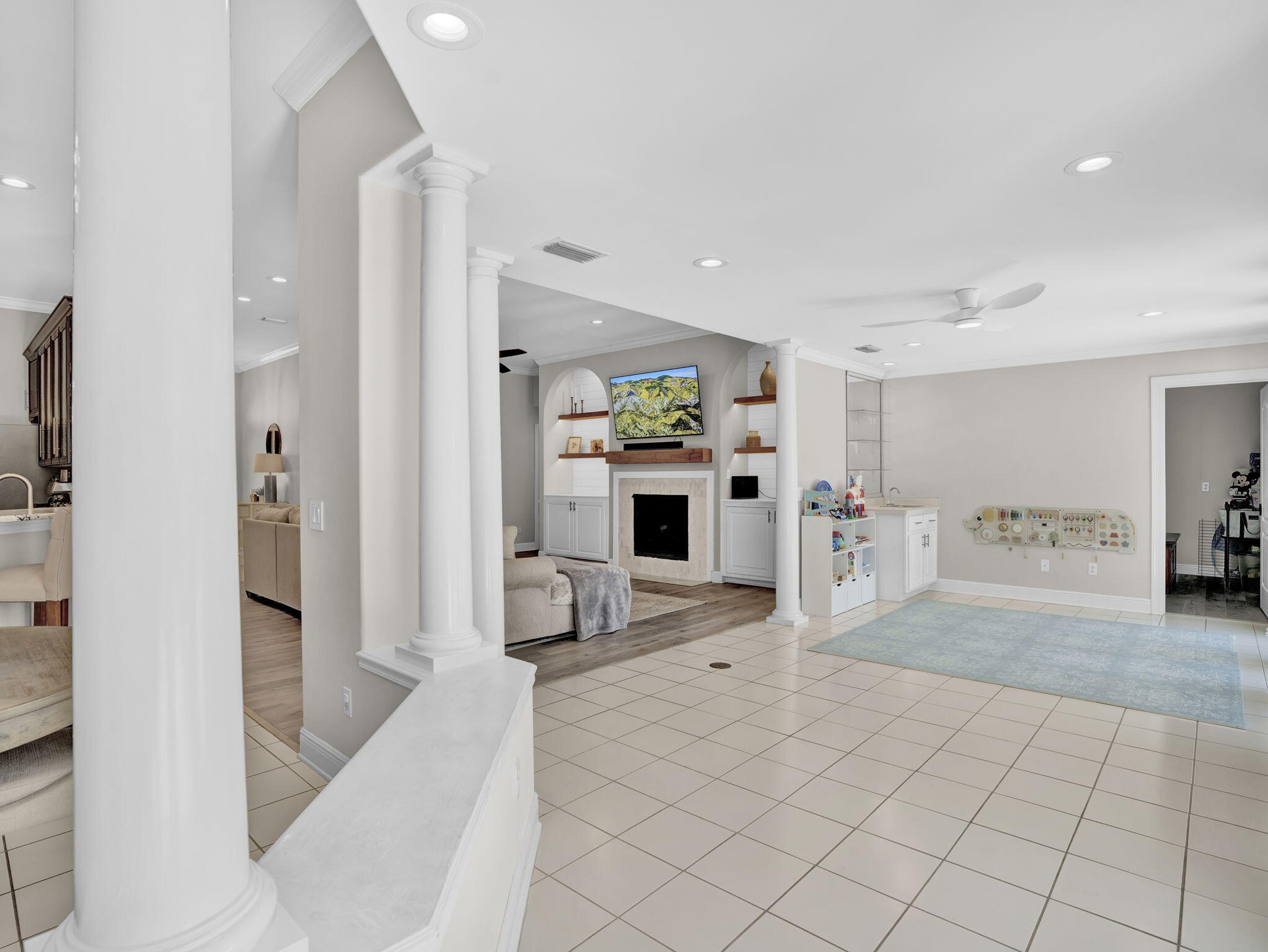 HOLLEY BY THE SEA - Residential