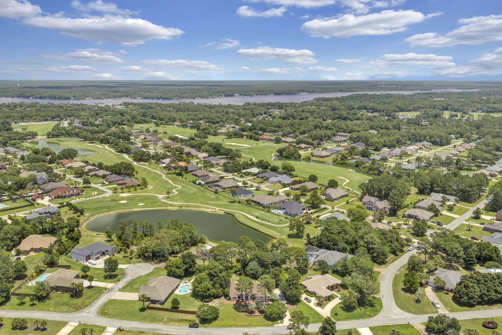 HOLLEY BY THE SEA - Residential