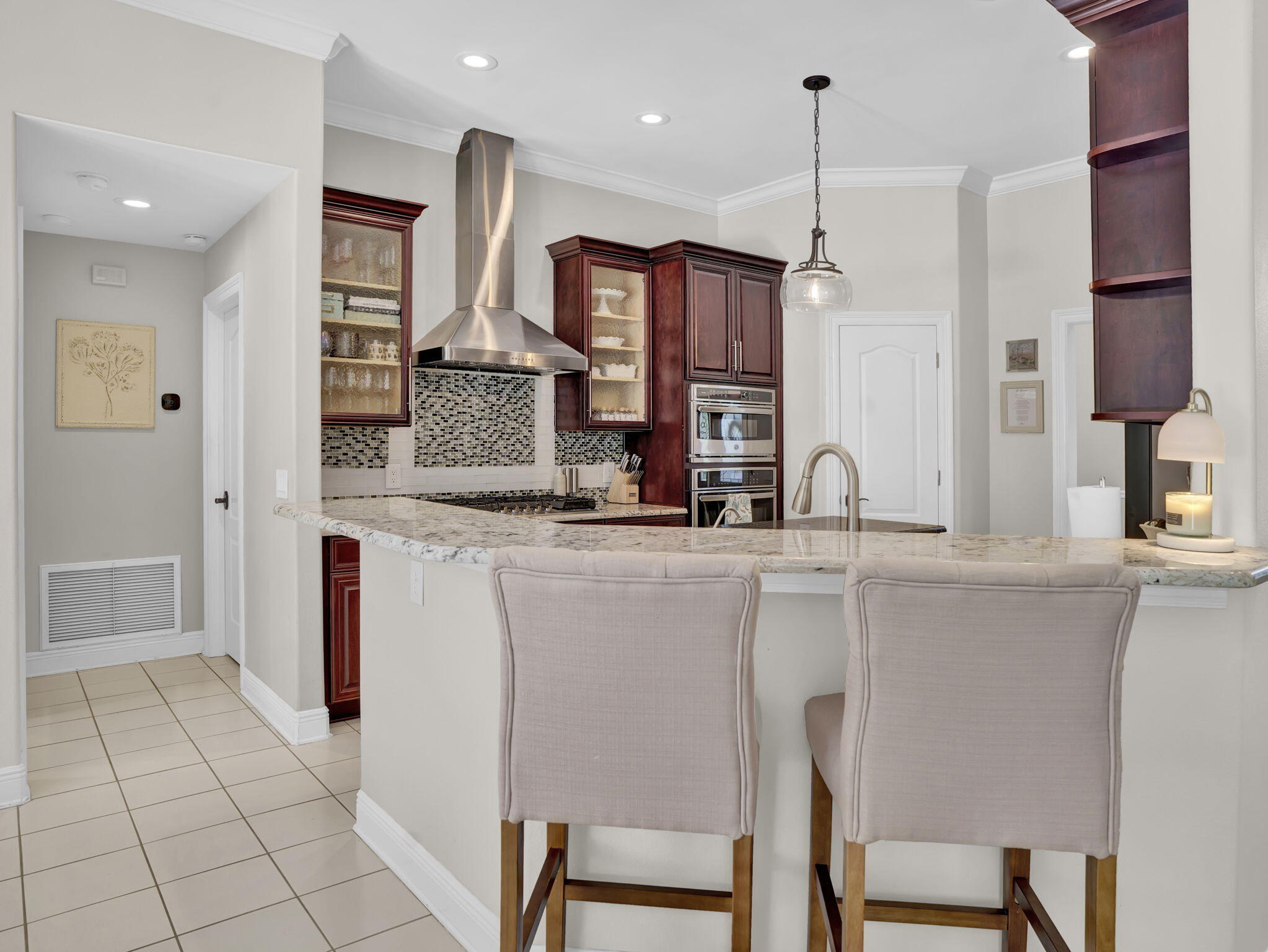 HOLLEY BY THE SEA - Residential