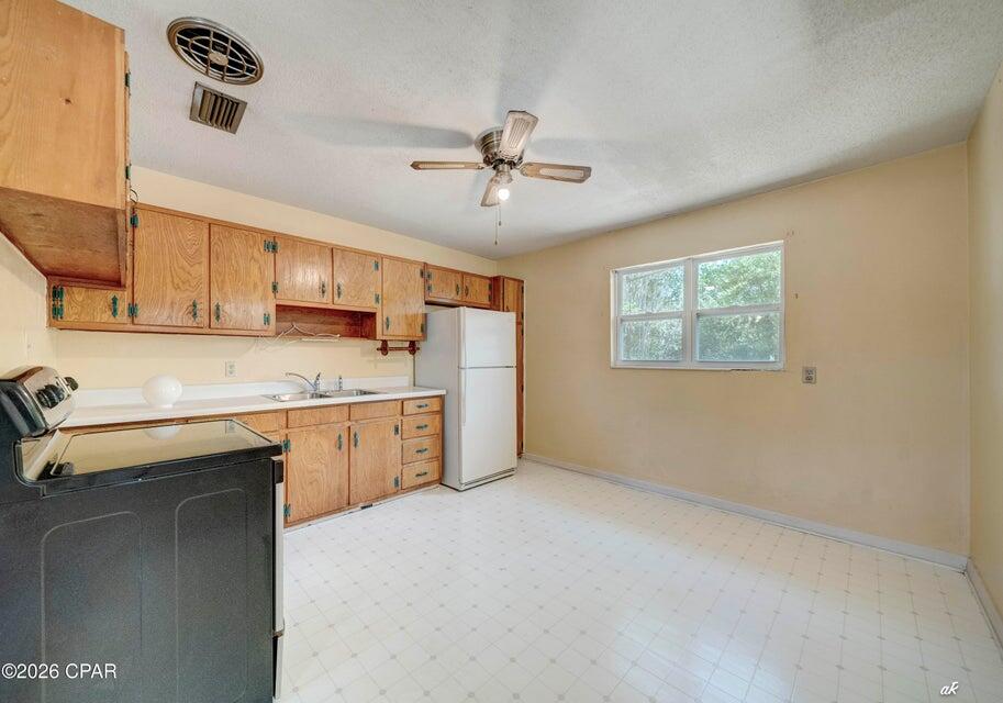 EDGEWOOD - Residential