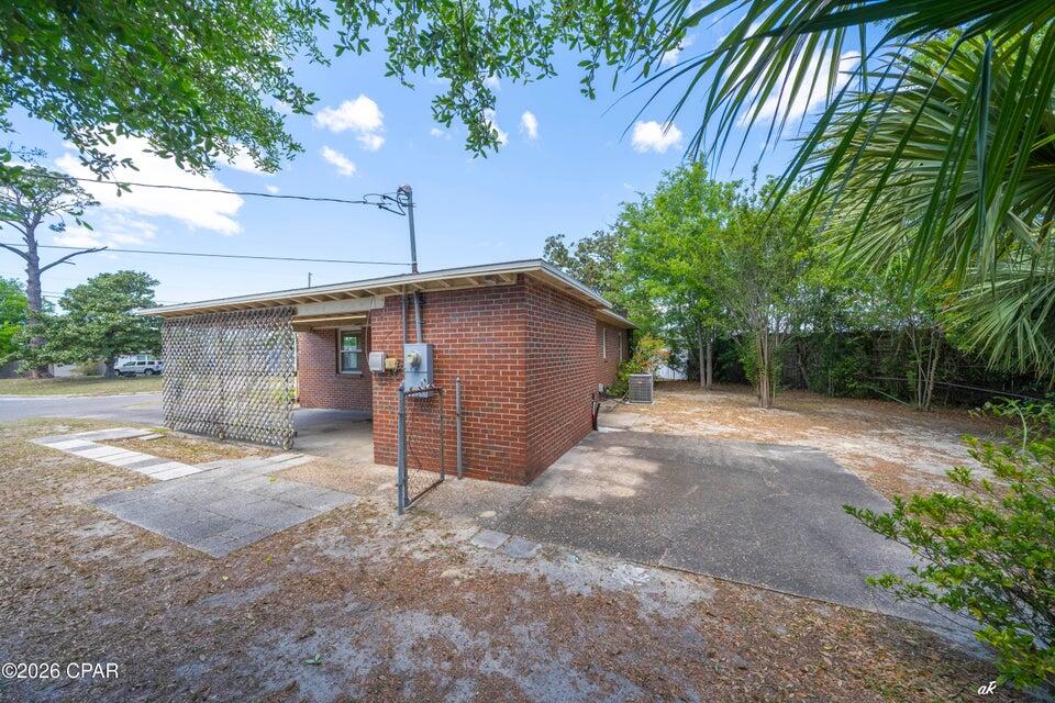 EDGEWOOD - Residential