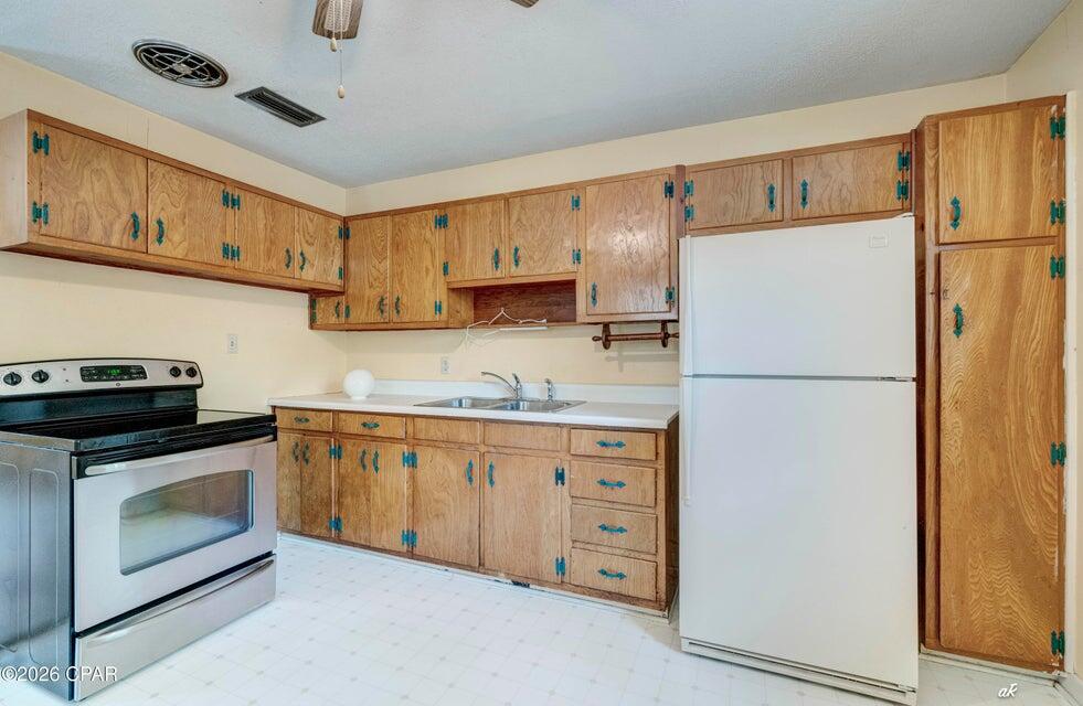 EDGEWOOD - Residential