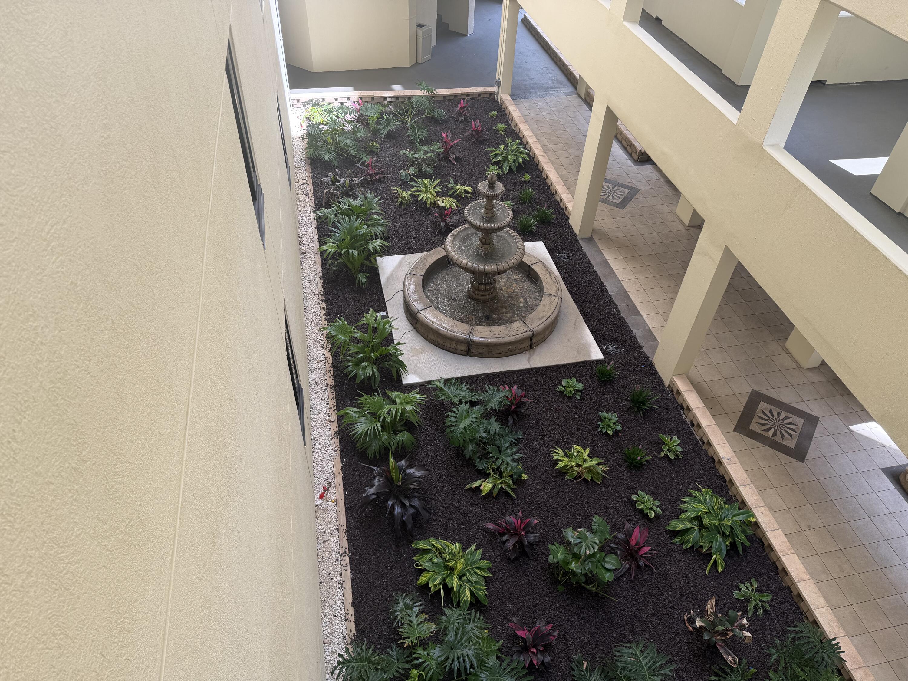 SUNBIRD CONDO - Residential