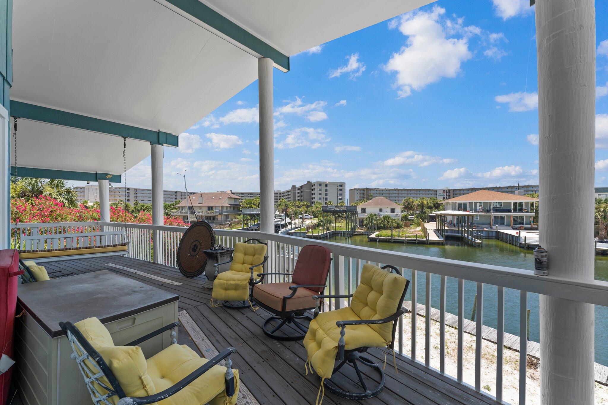 HOLIDAY ISLE - Residential