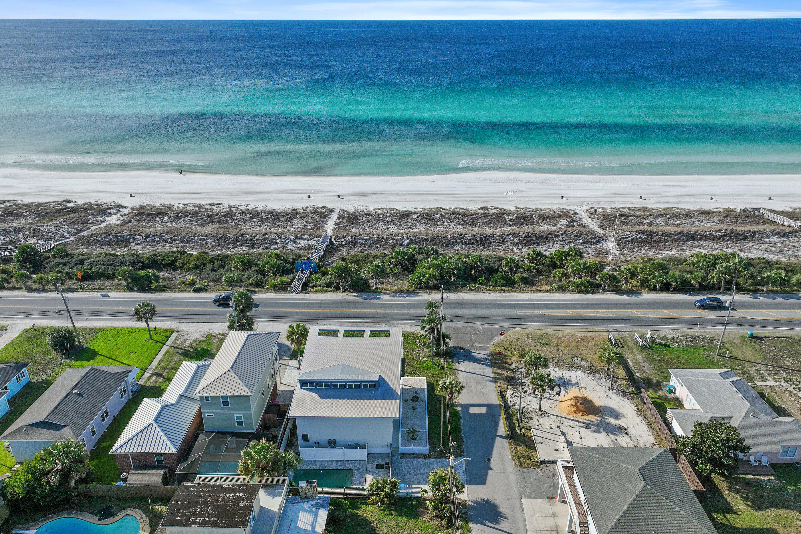 BID-A-WEE S/D - Residential