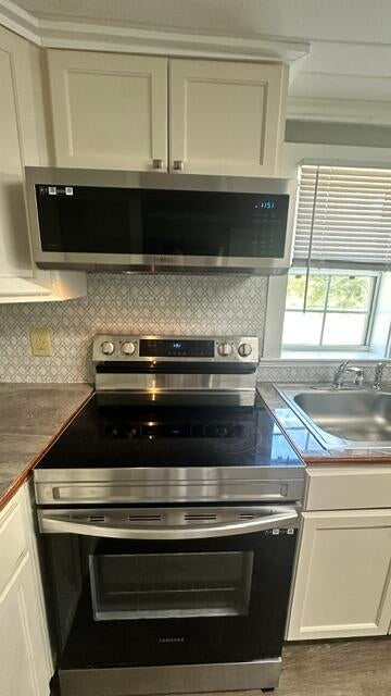 OAK PARK - Residential Lease