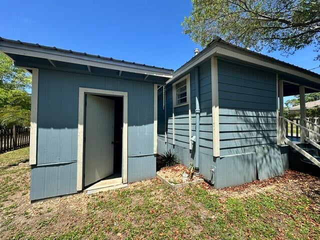 OAK PARK - Residential Lease