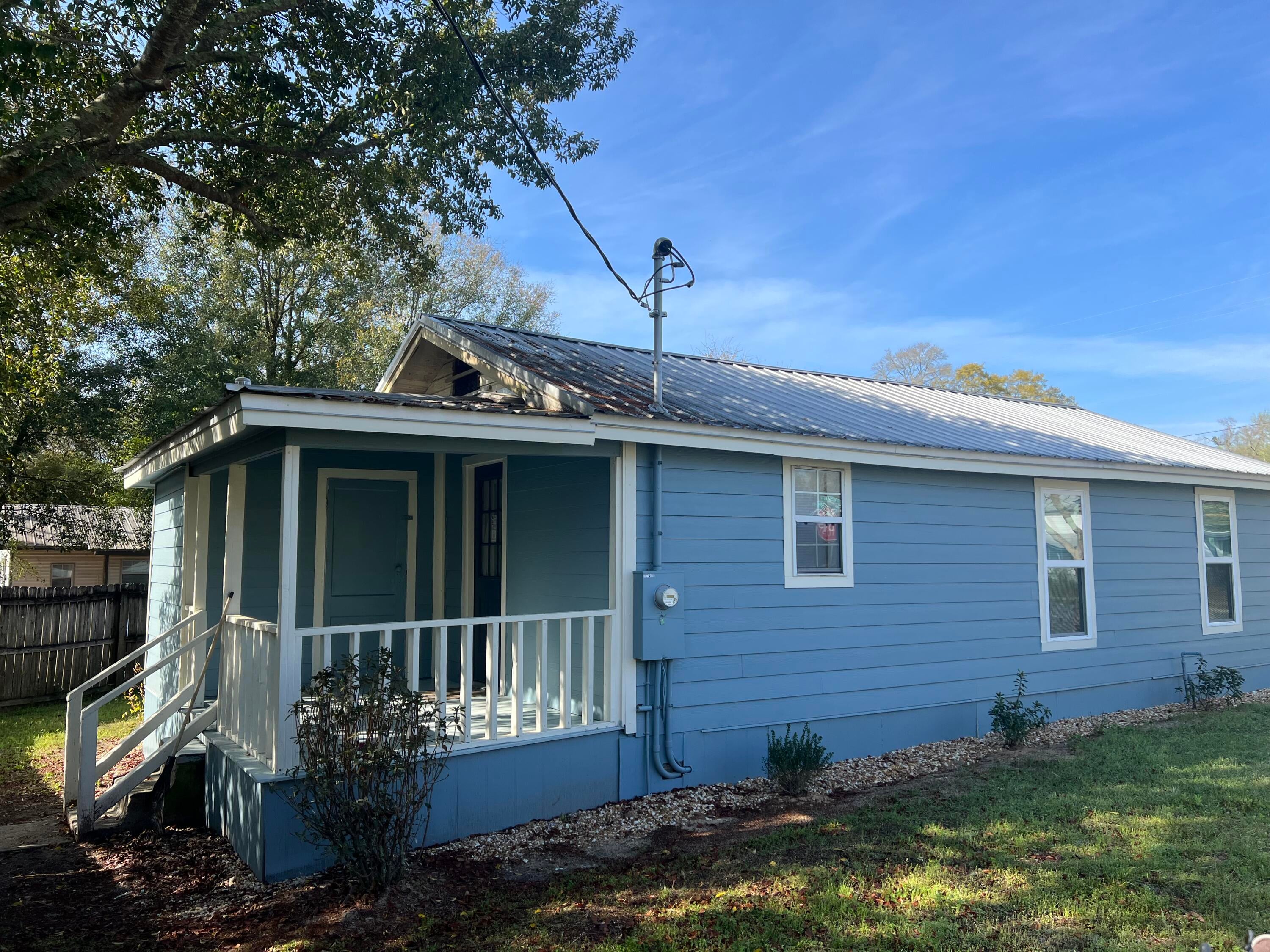 OAK PARK - Residential Lease