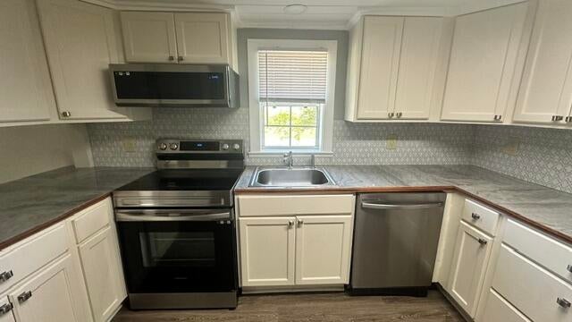 OAK PARK - Residential Lease