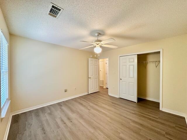 SANTA ROSA OAKS CONDOMINIUM - Residential