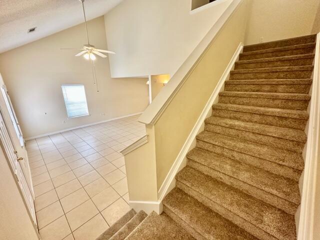 SANTA ROSA OAKS CONDOMINIUM - Residential
