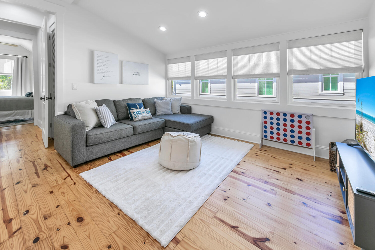 FOREST LAKES - Residential