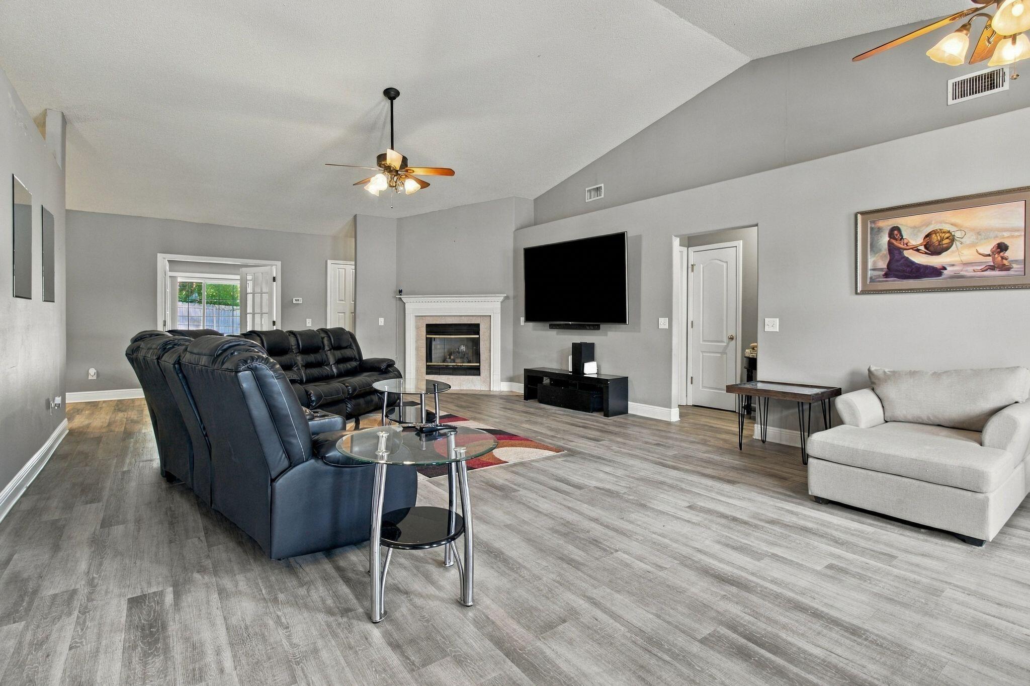 FOX VALLEY Ph 1 - Residential