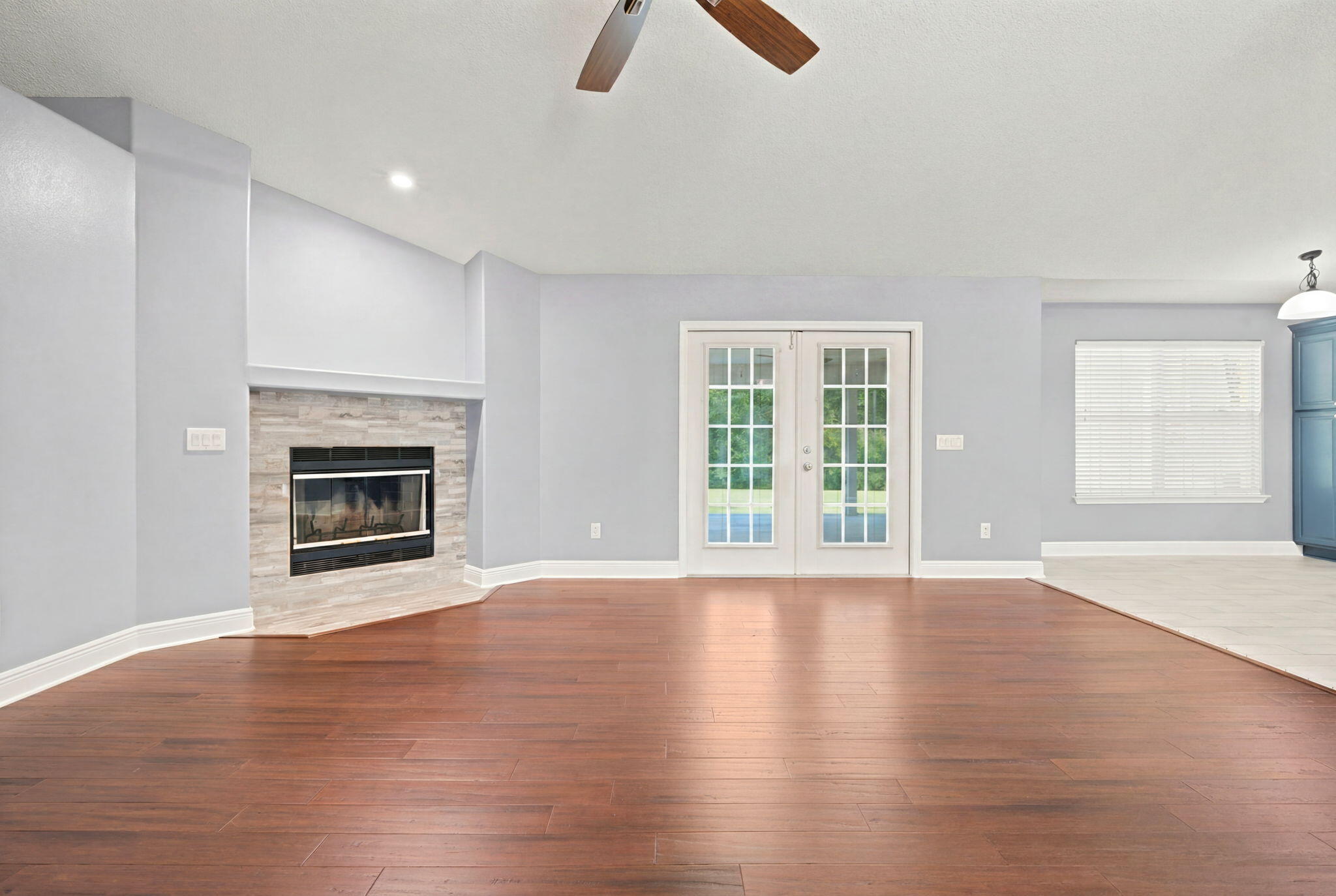 HOLLEY BY THE SEA - Residential