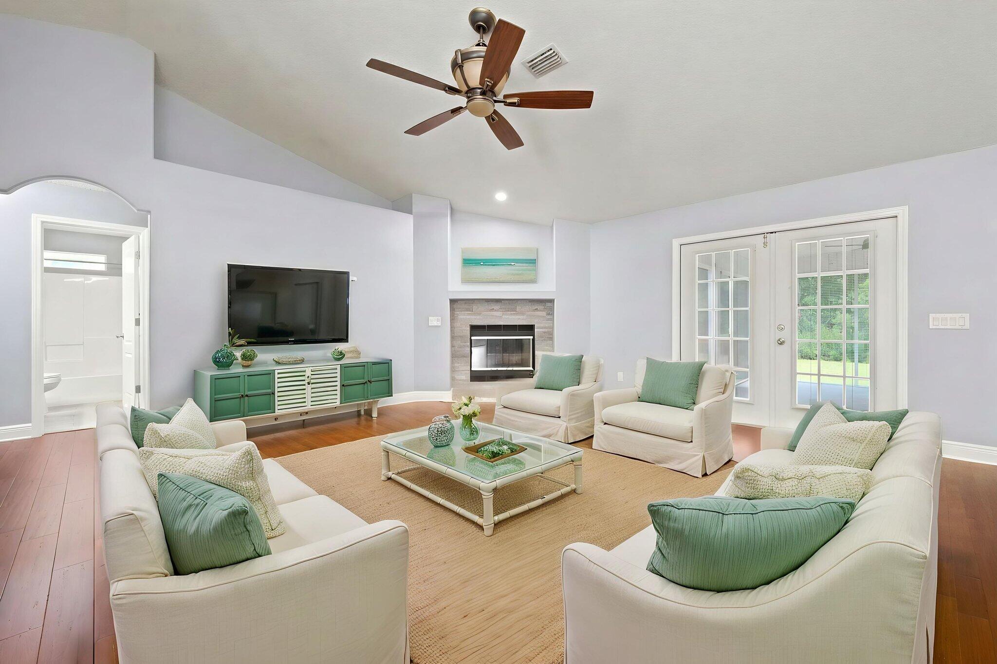 HOLLEY BY THE SEA - Residential