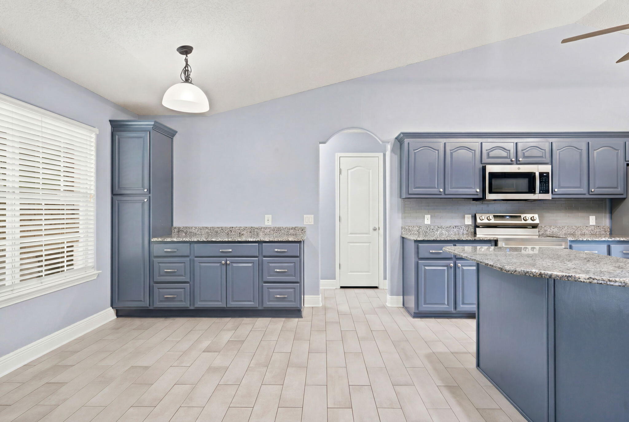 HOLLEY BY THE SEA - Residential