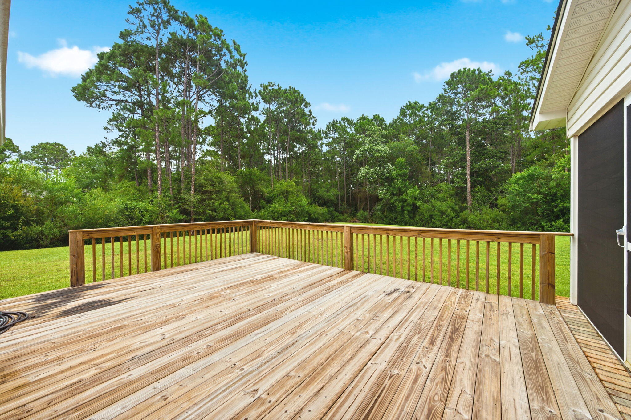 HOLLEY BY THE SEA - Residential