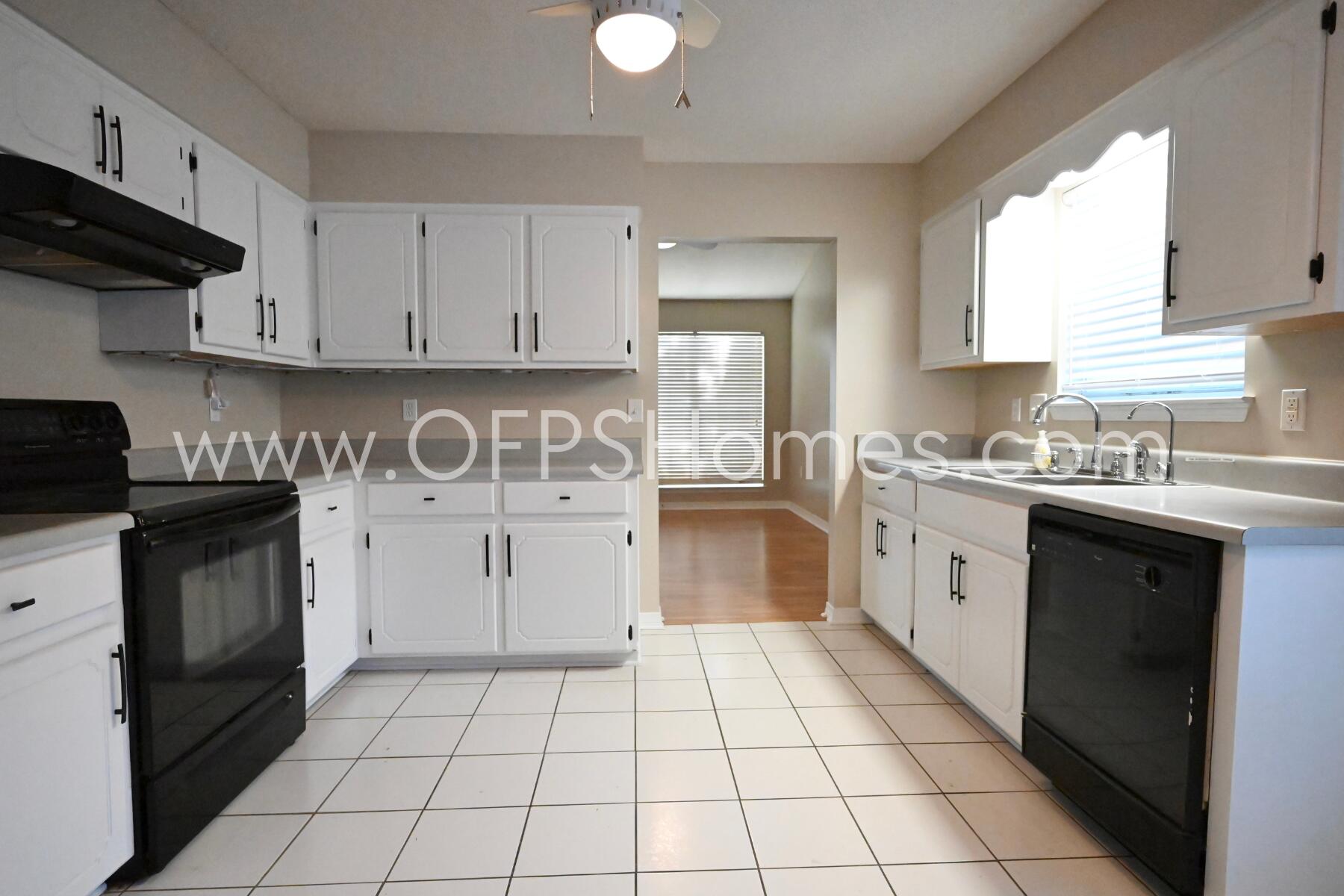 EMERALD GARDENS - Residential Lease