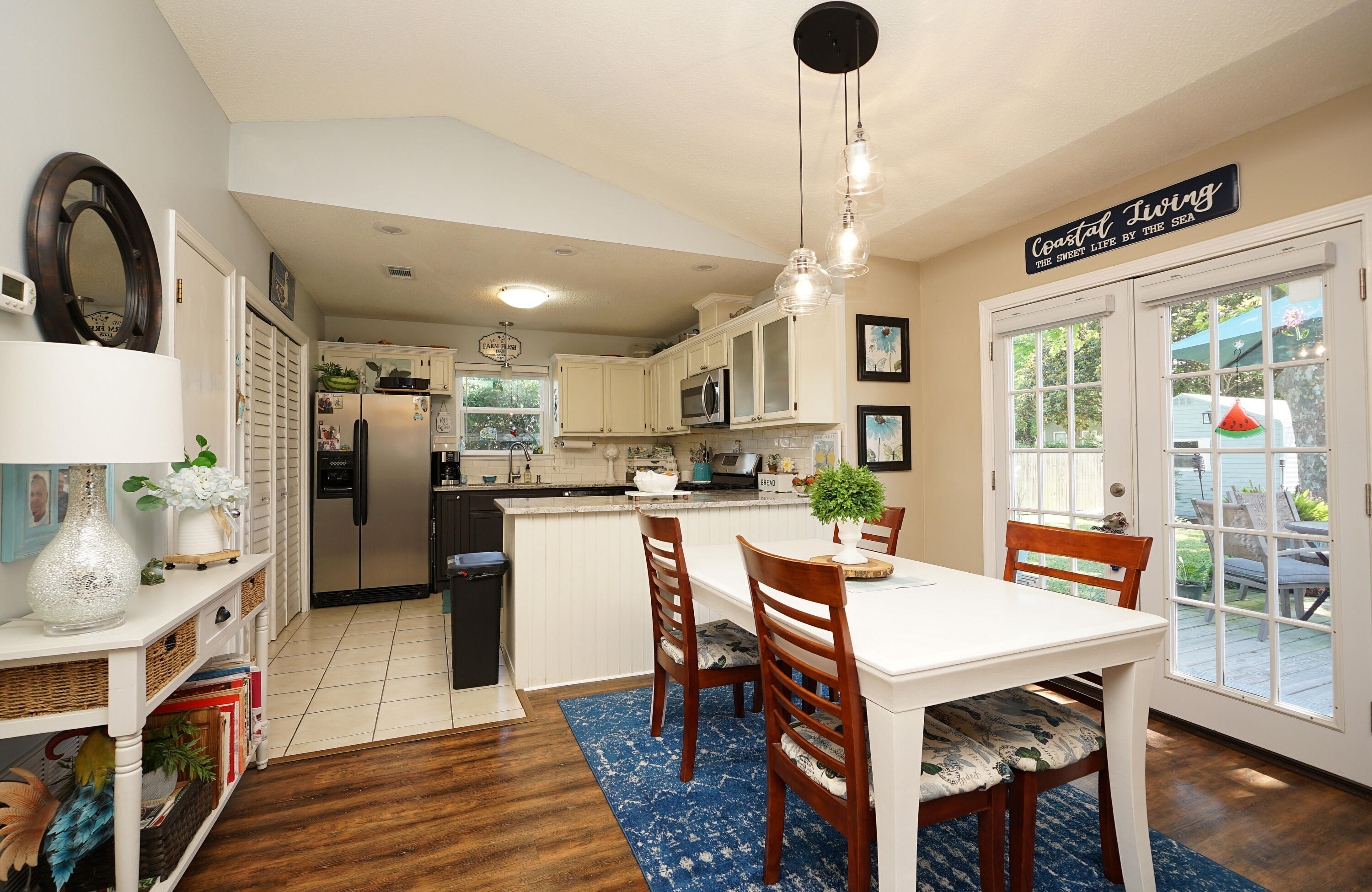 FOX DEN VILLAGES - Residential