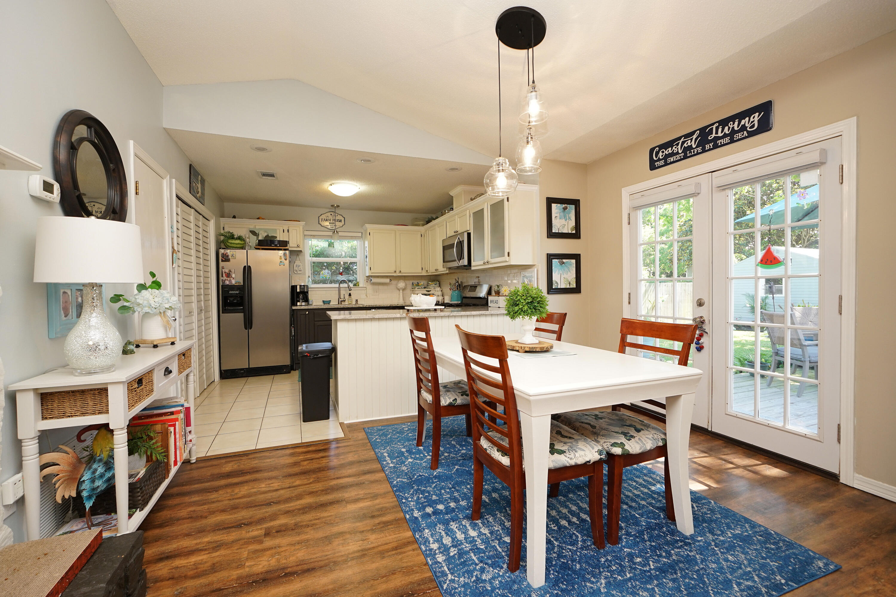 FOX DEN VILLAGES - Residential
