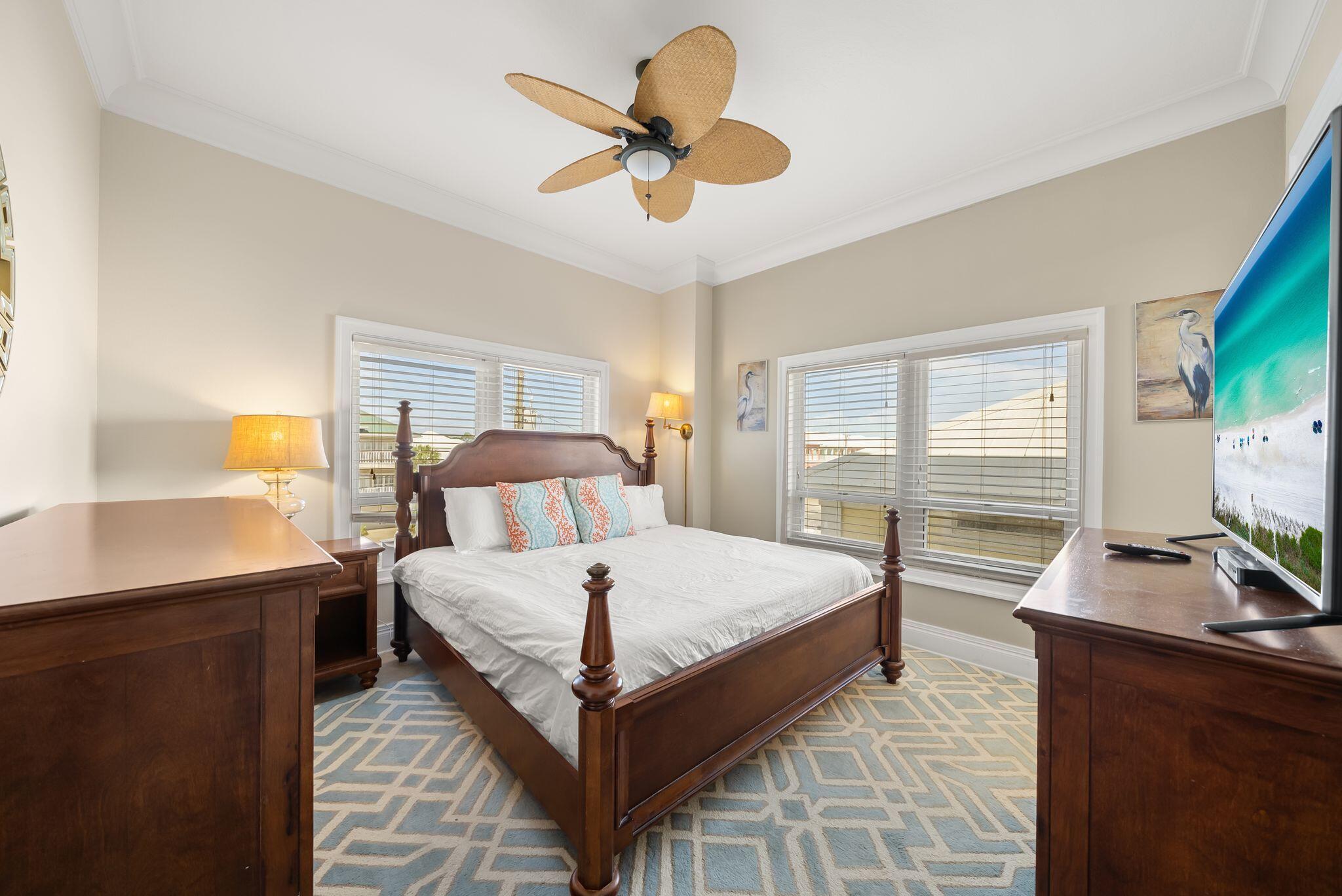 RIVIERA BEACH - Residential