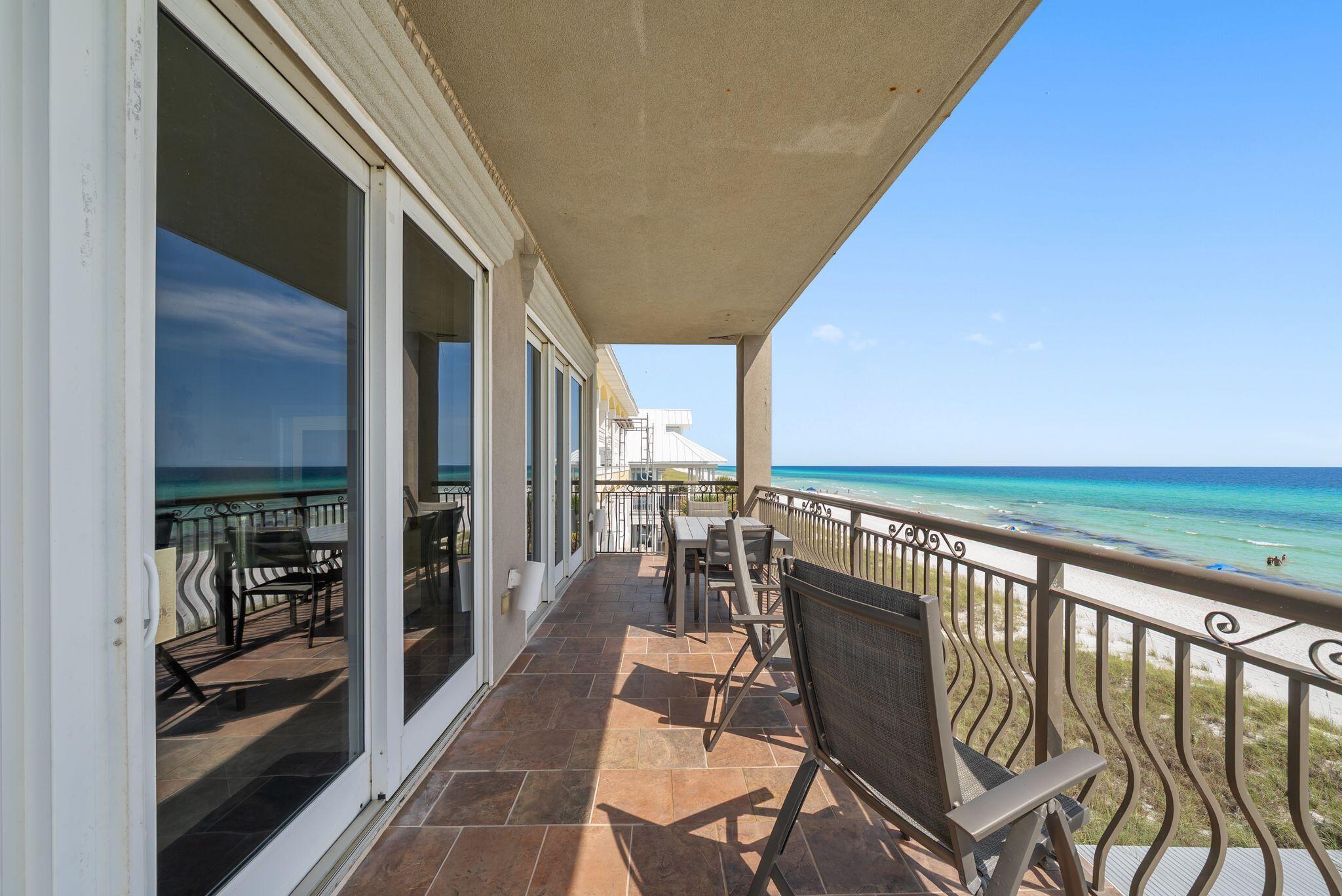 RIVIERA BEACH - Residential