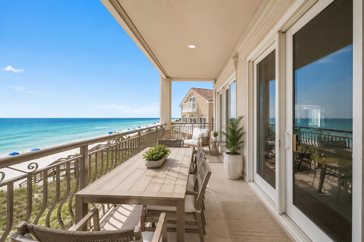 RIVIERA BEACH - Residential