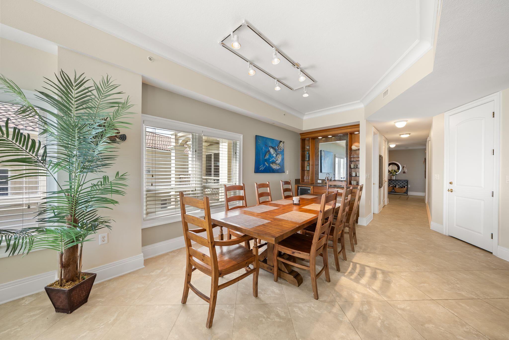 RIVIERA BEACH - Residential