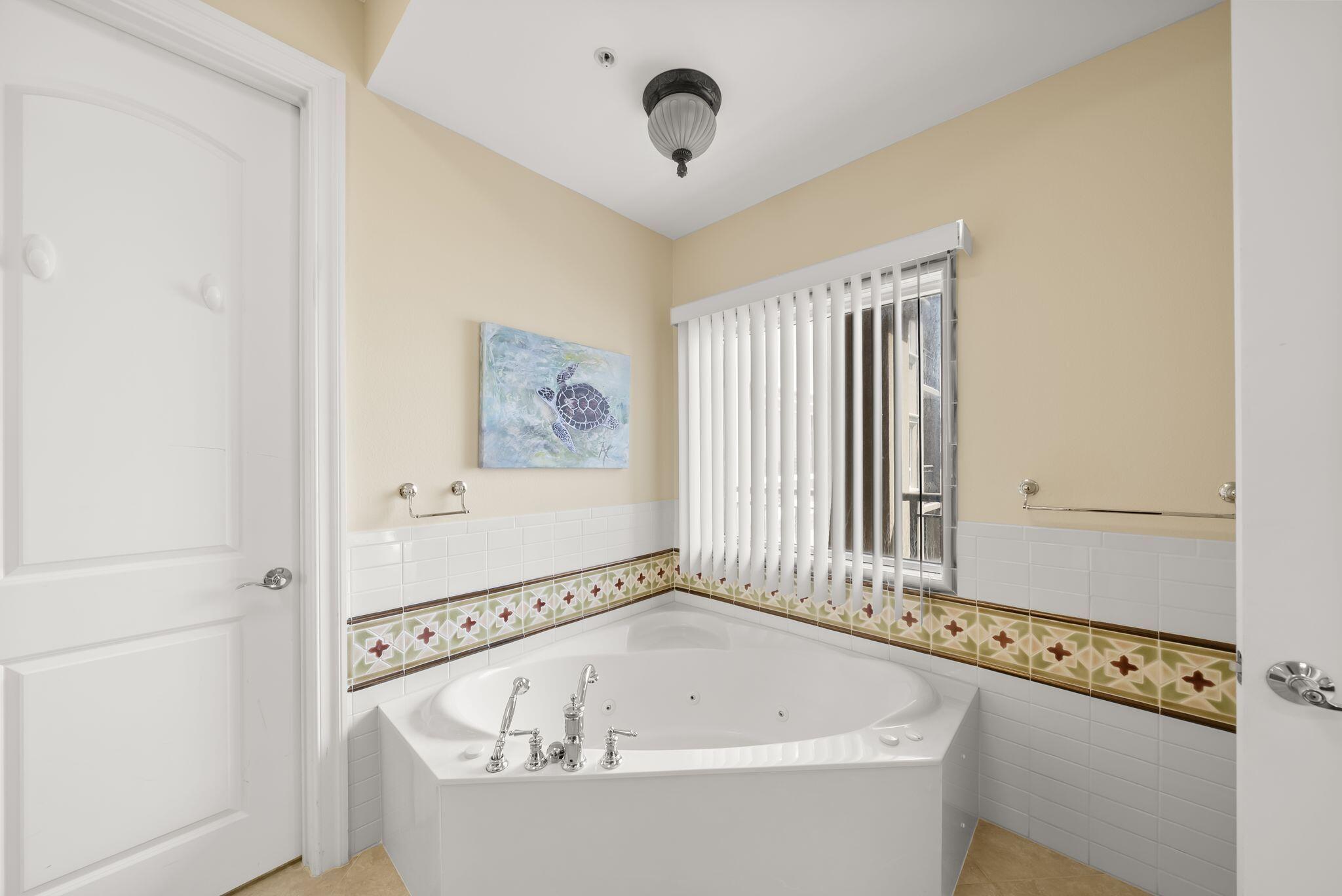 RIVIERA BEACH - Residential