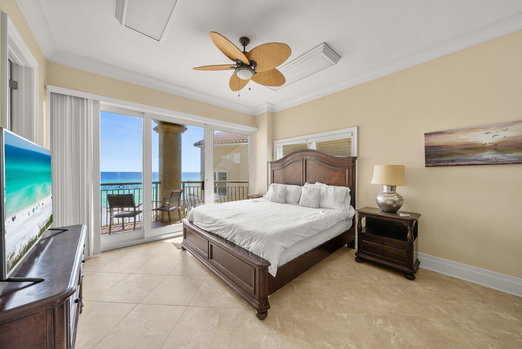 RIVIERA BEACH - Residential