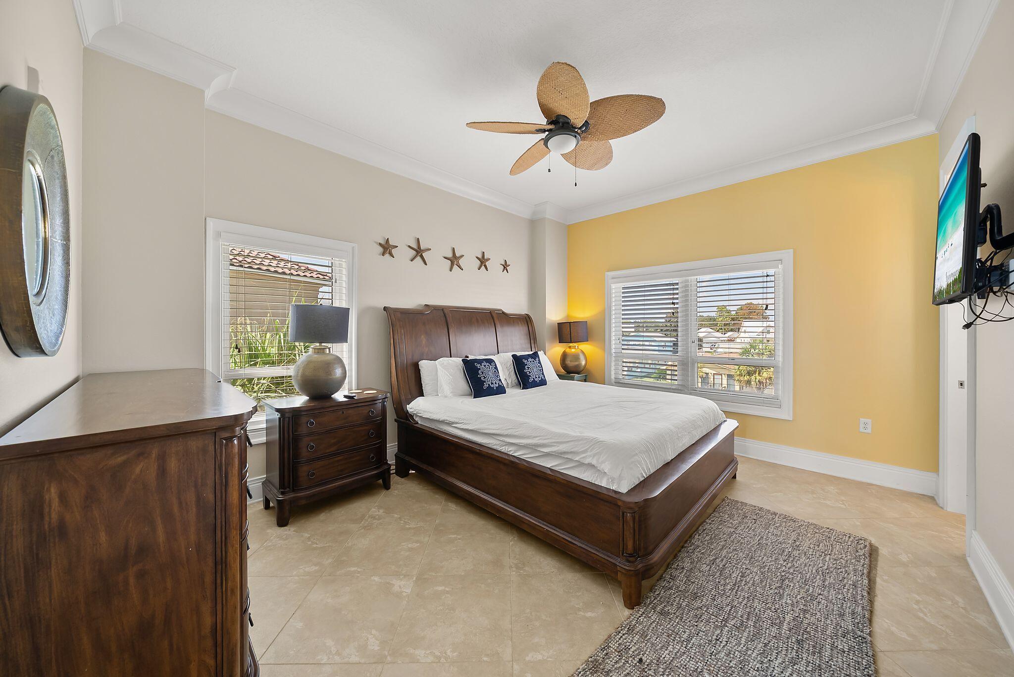 RIVIERA BEACH - Residential