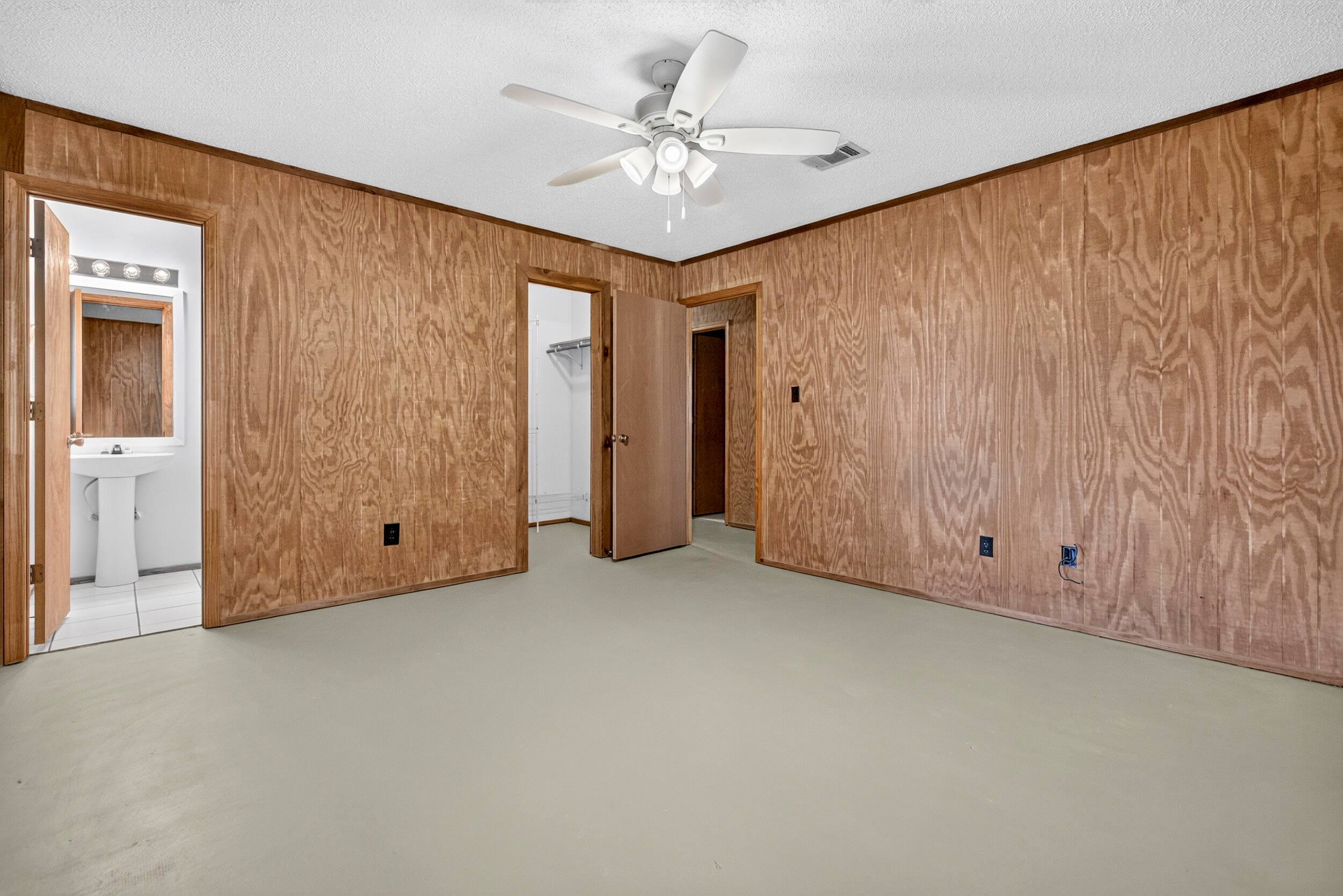 Country Club Estates, An Unrecorded Subdivision - Residential