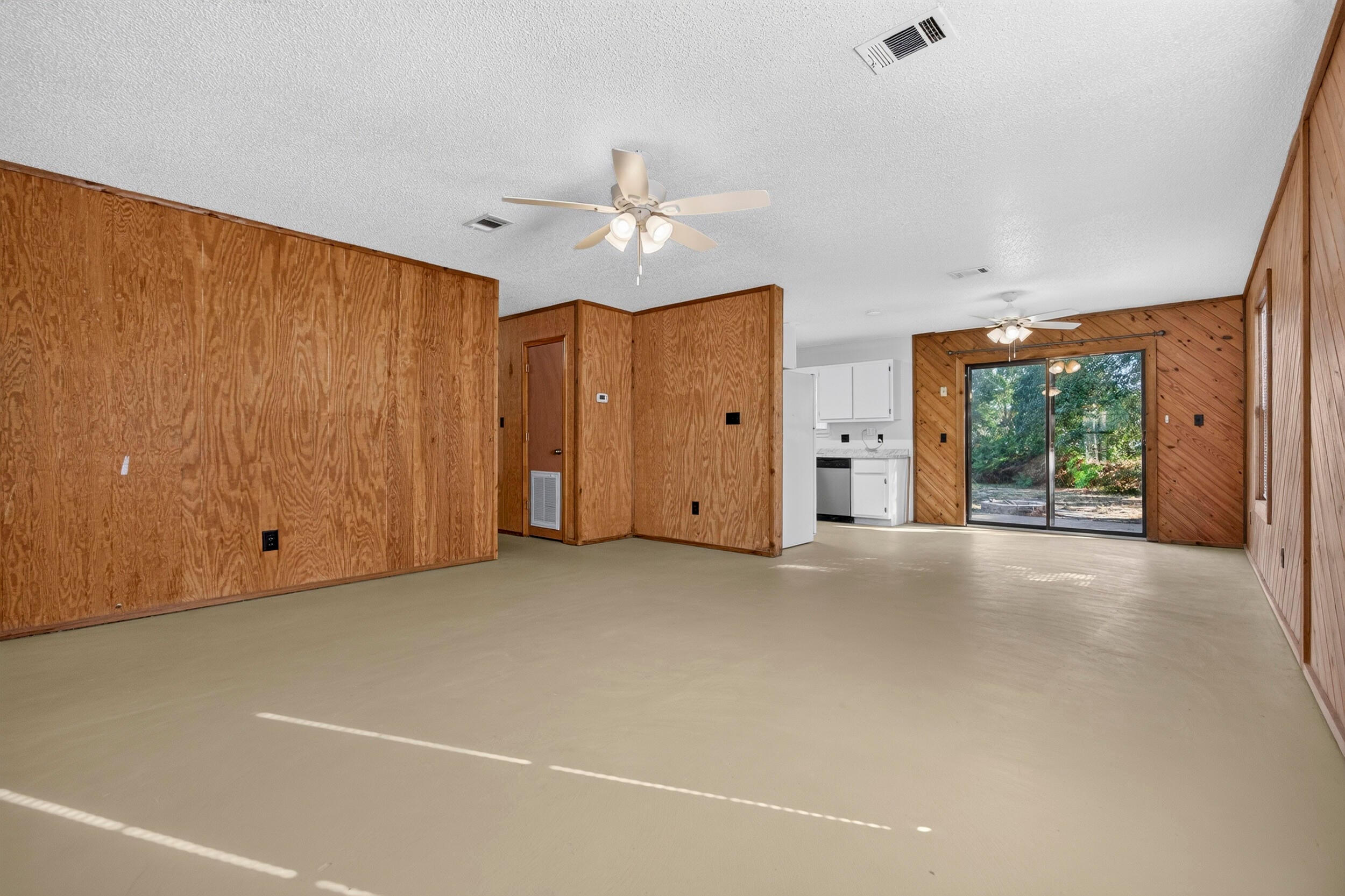 Country Club Estates, An Unrecorded Subdivision - Residential