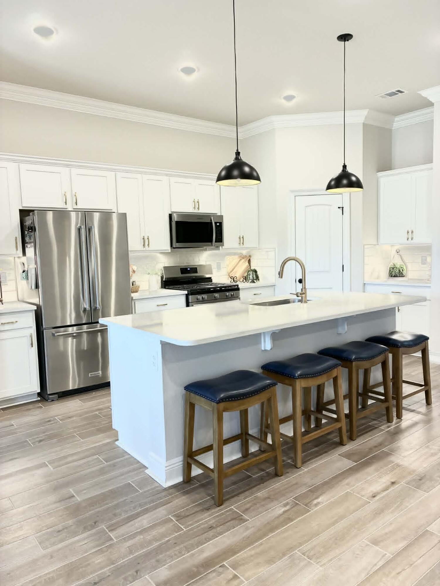 THE BLUFFS AT LAFAYETTE - Residential